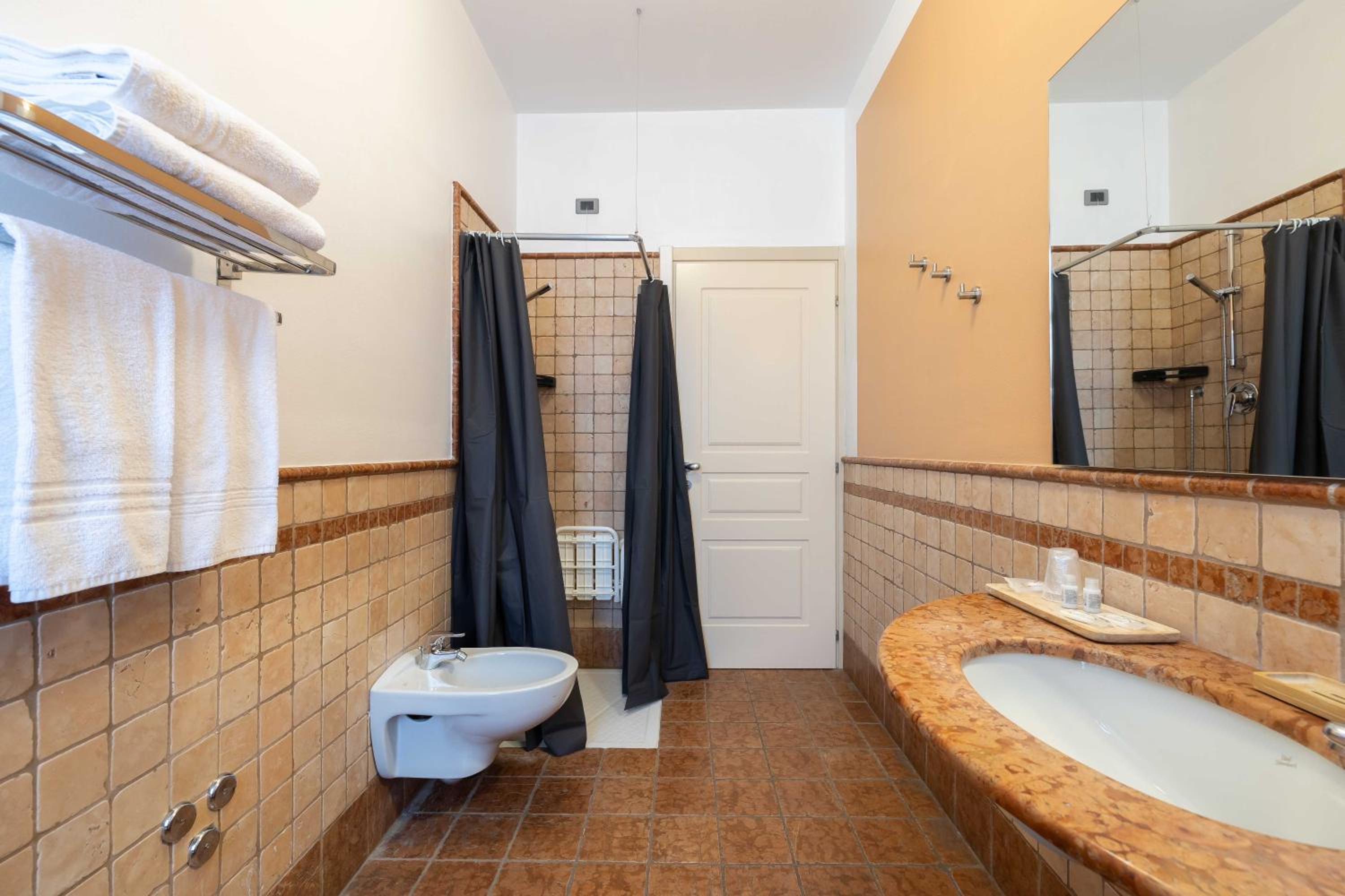 Standard Twin or Double Room with View photo 2