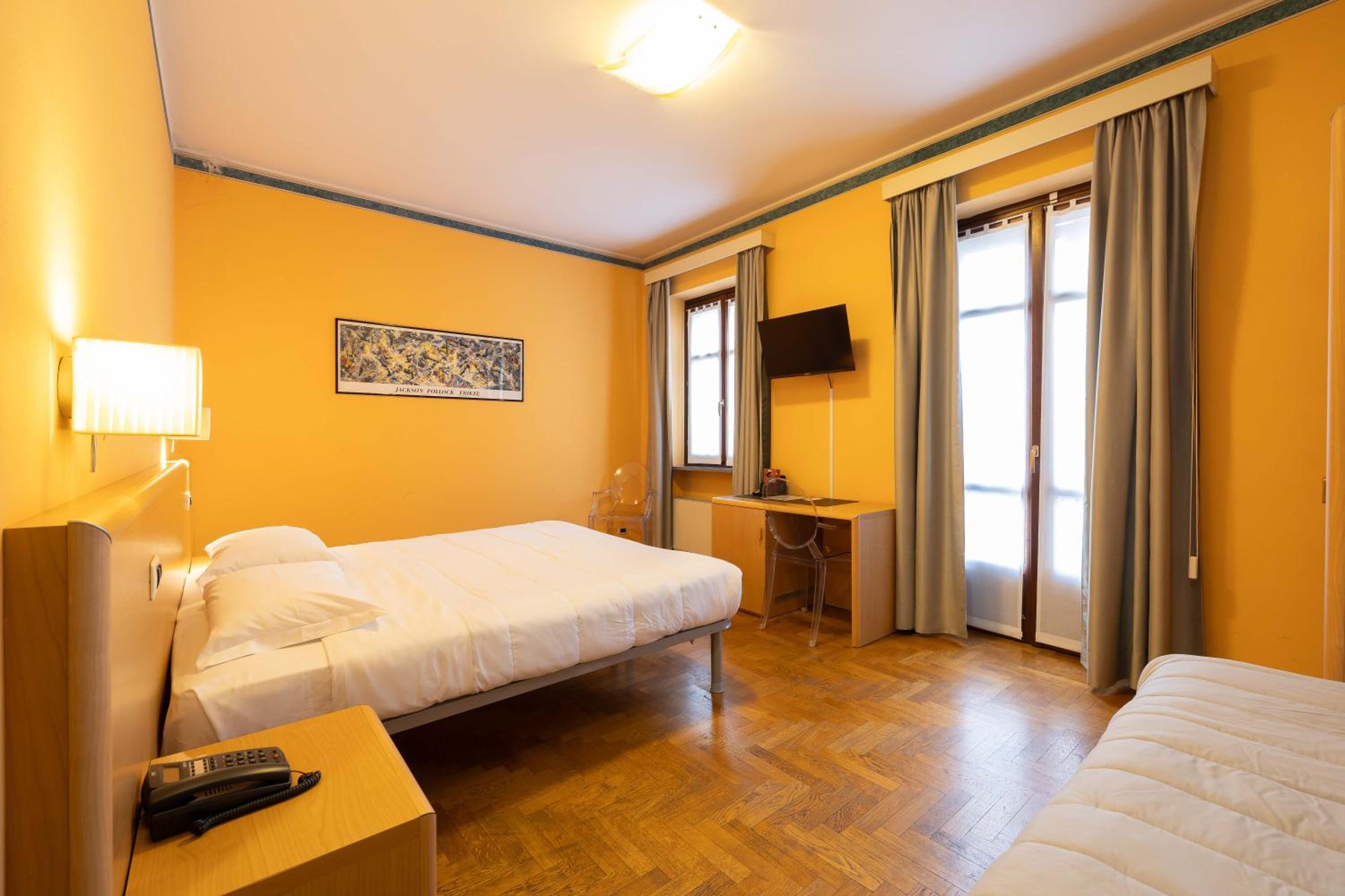 Comfort Triple Room