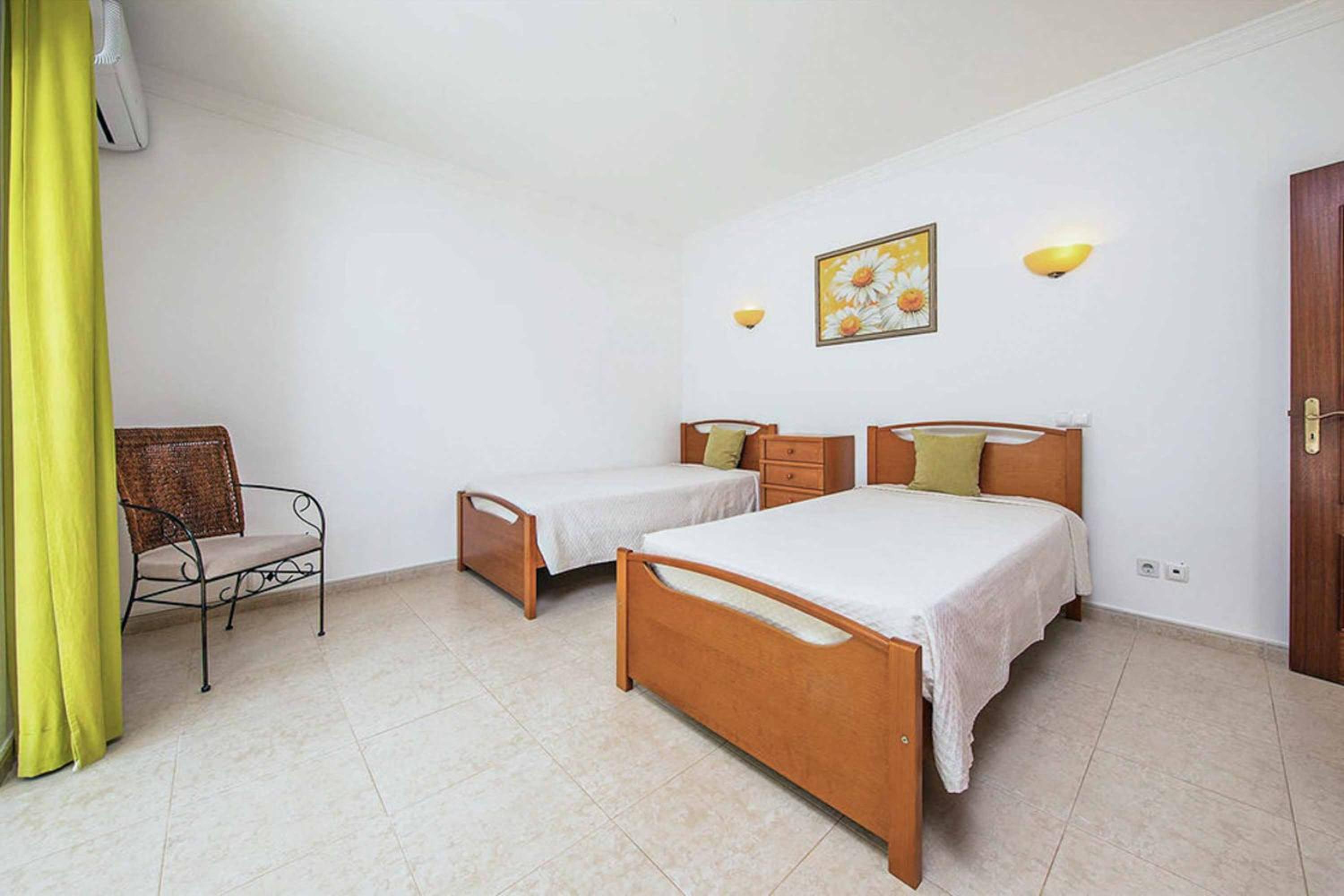Three-Bedroom Villa photo 1