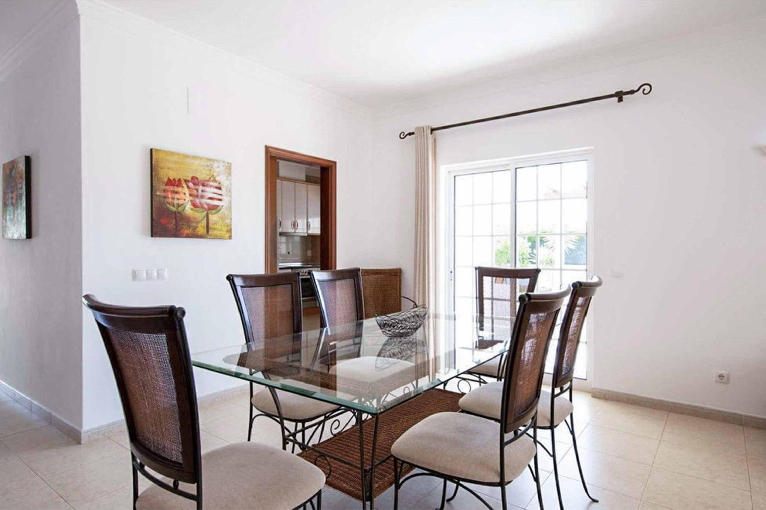 Three-Bedroom Villa photo 2
