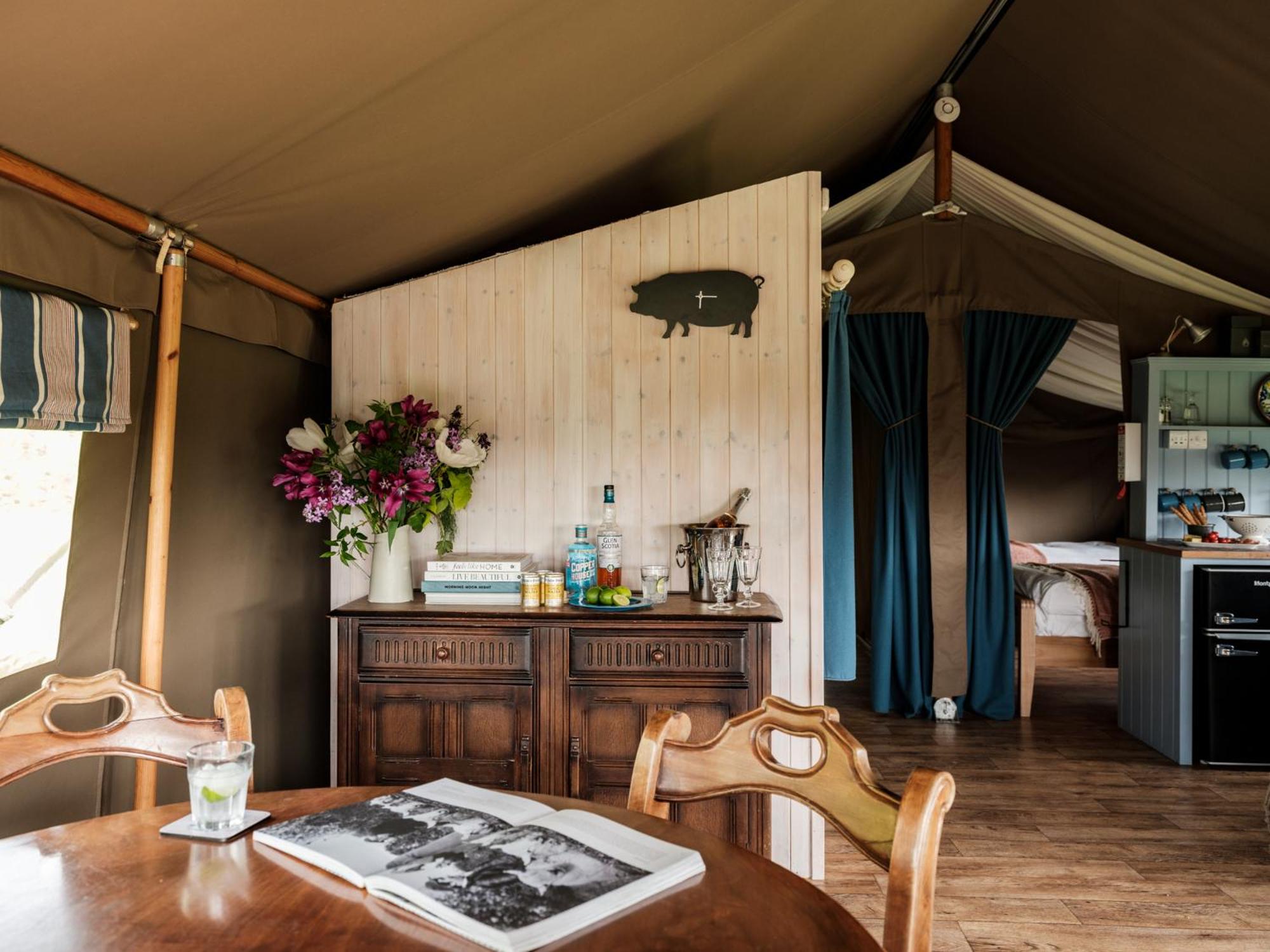 Tent photo 3