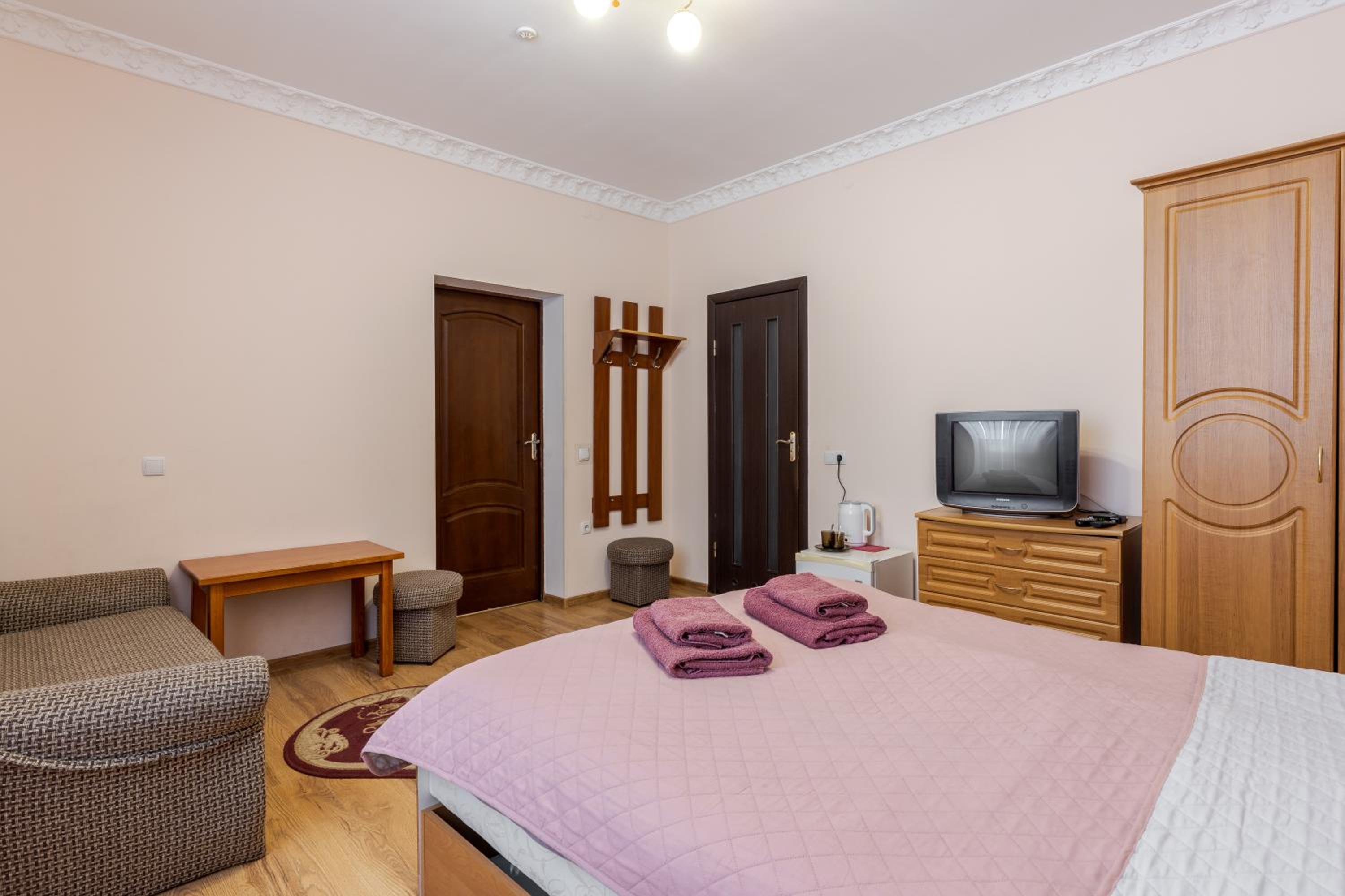 Double Room with Balcony photo 3