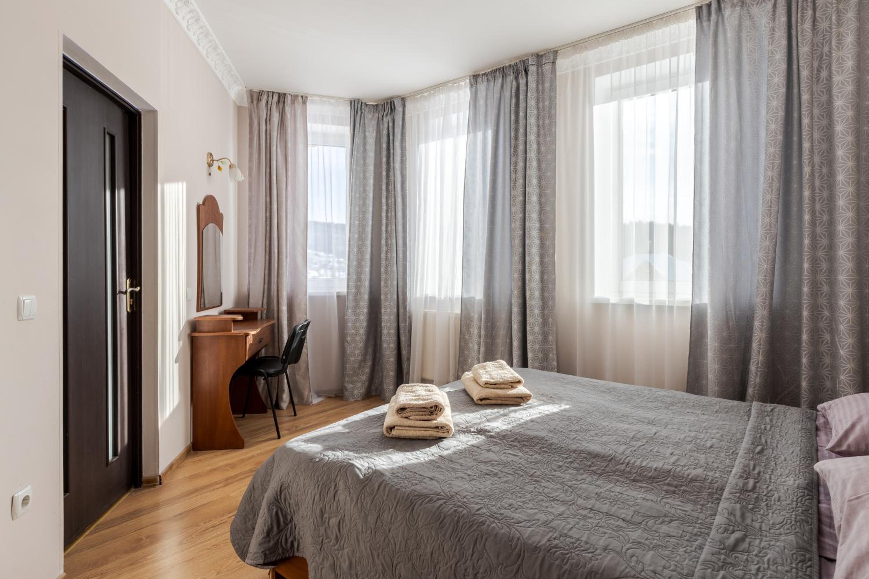 Suite with Balcony photo 1