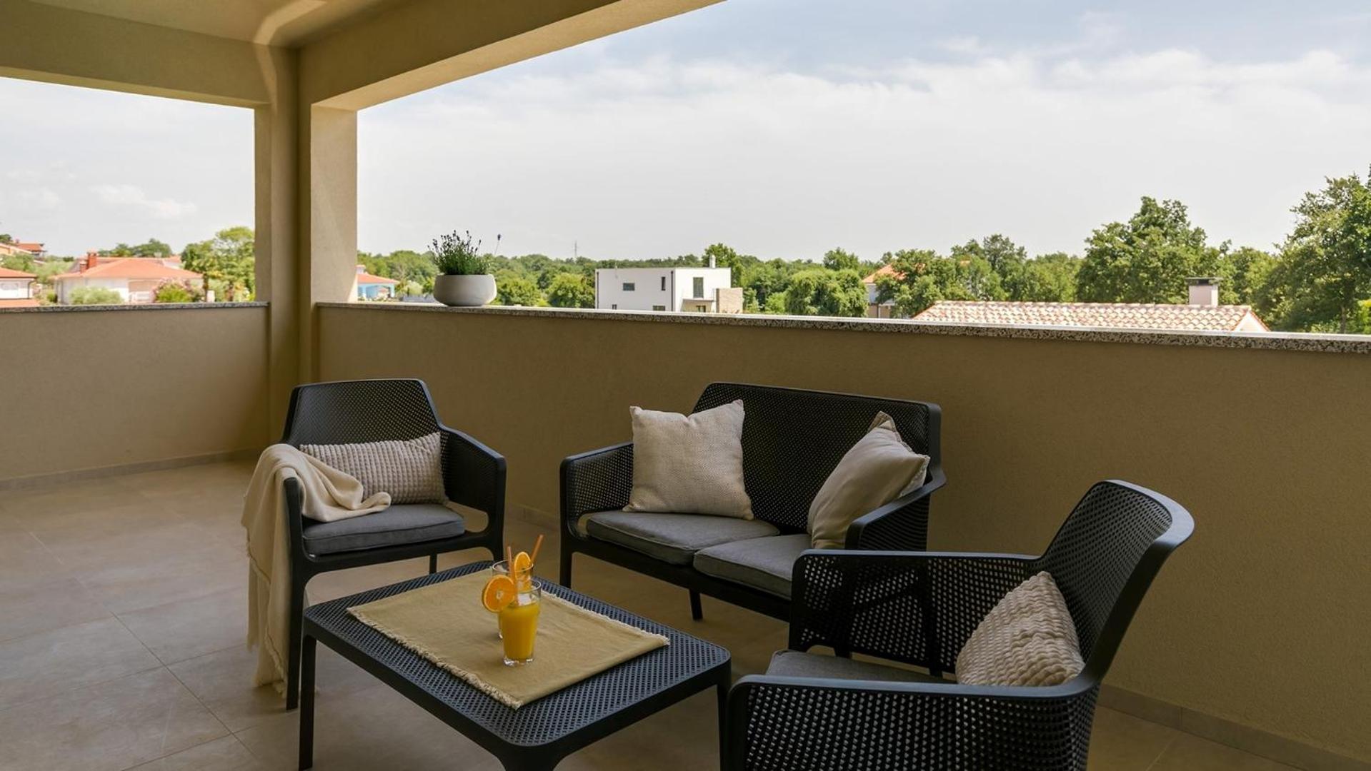 Villa with Private Pool photo 3