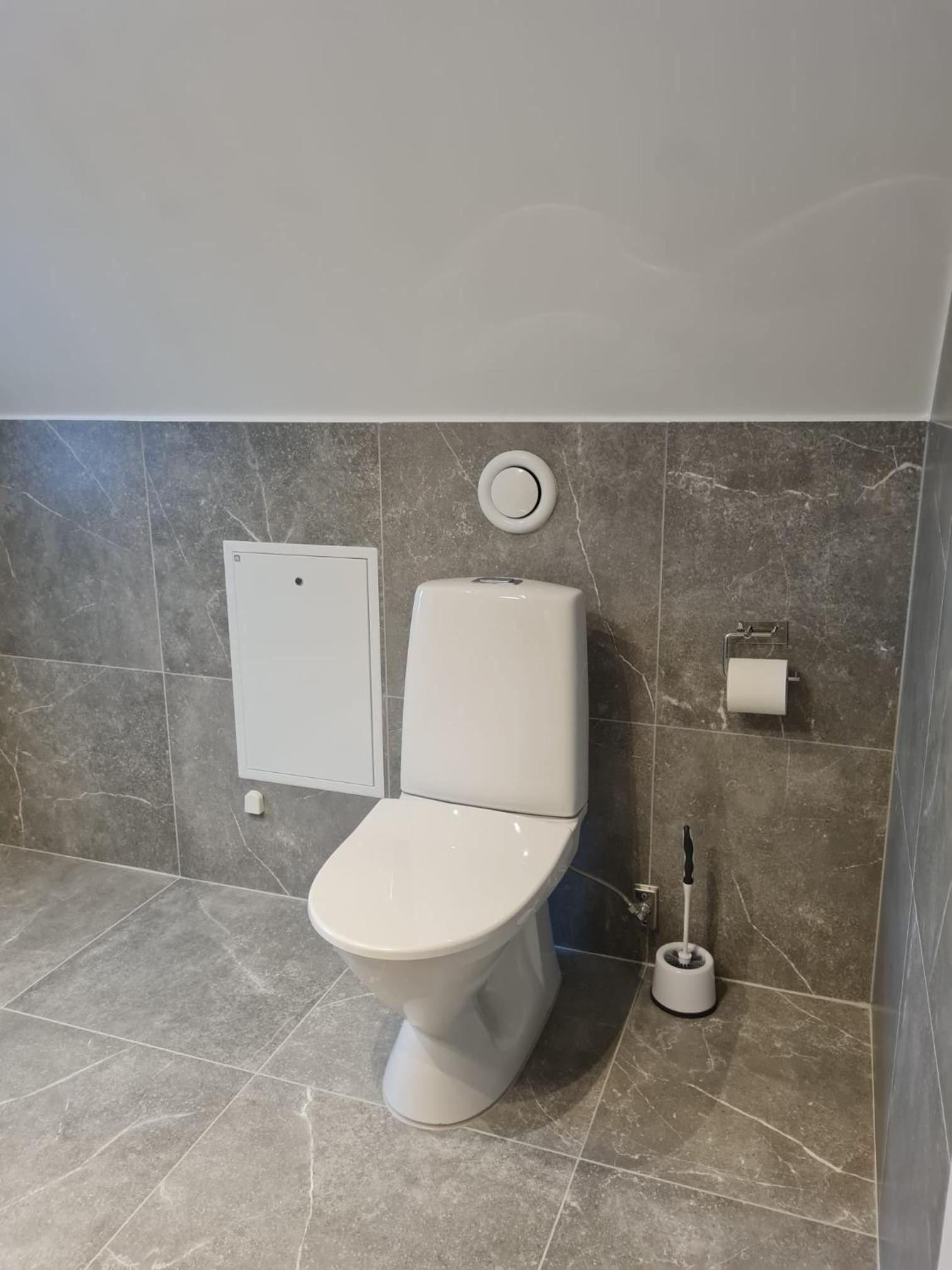 Double Room With Shared Bathroom photo 1