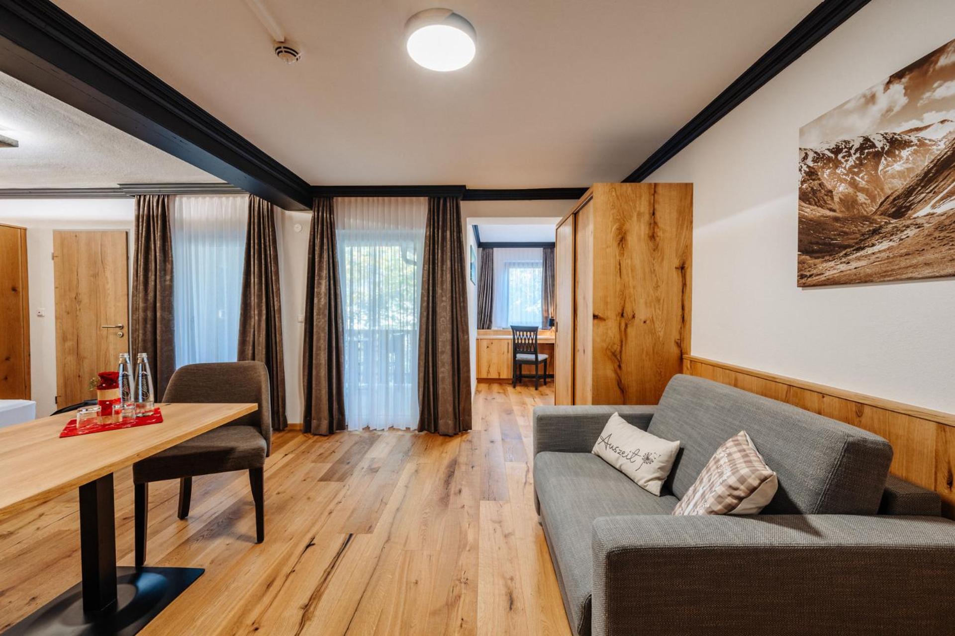 Quadruple Room - Photo 4