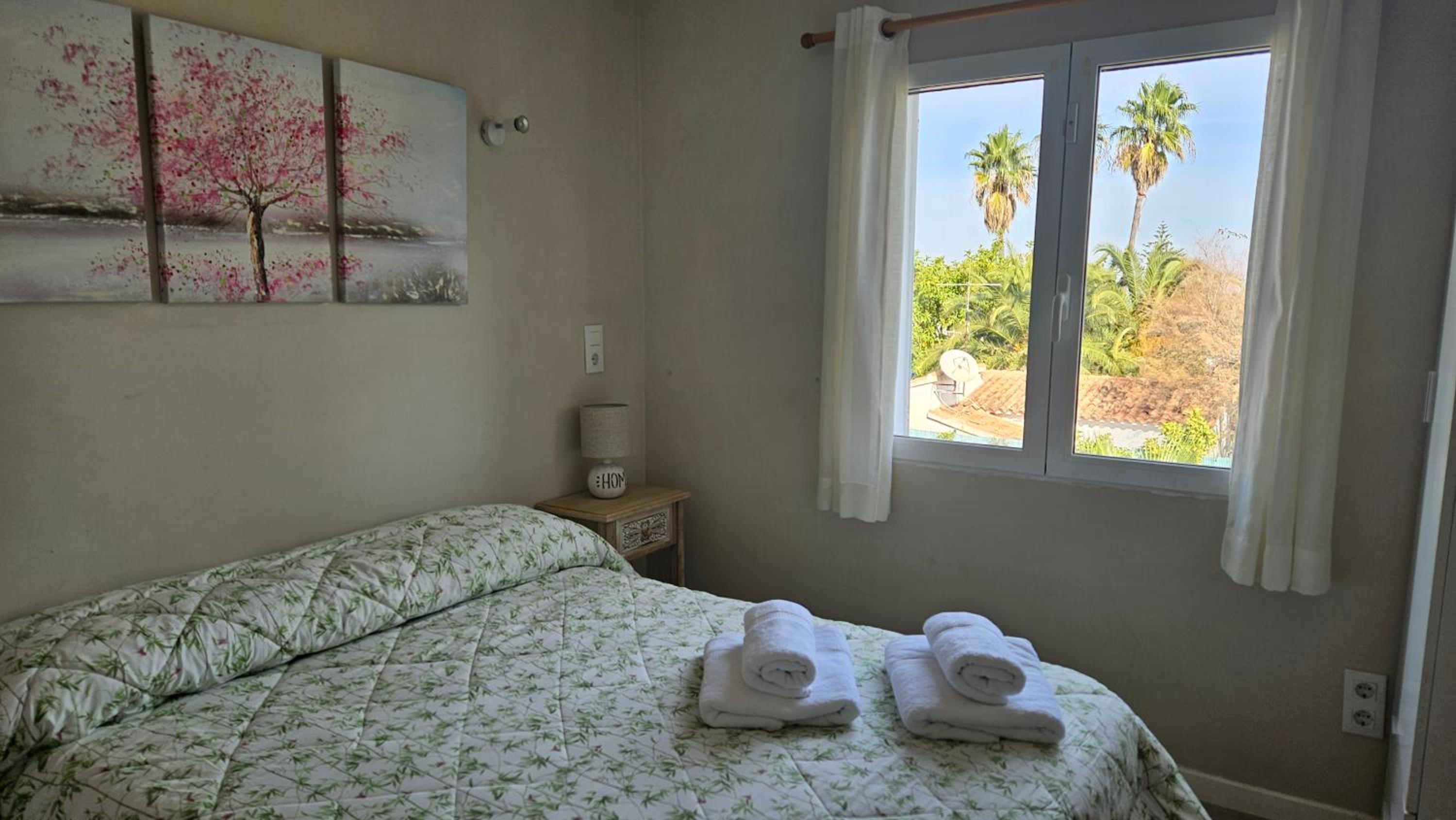 Villa de Tres Habitaciones