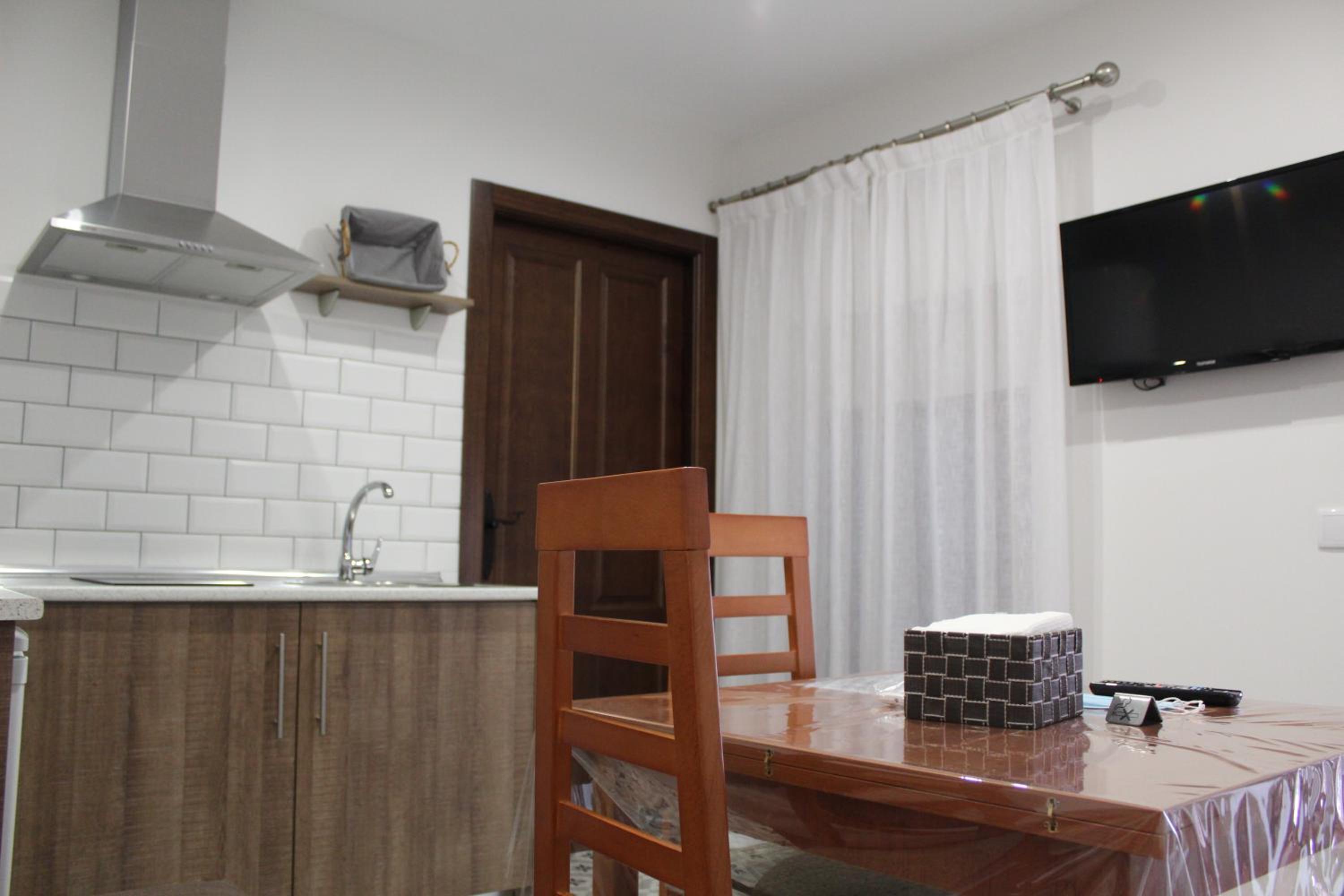 Deluxe Double or Twin Room photo 3