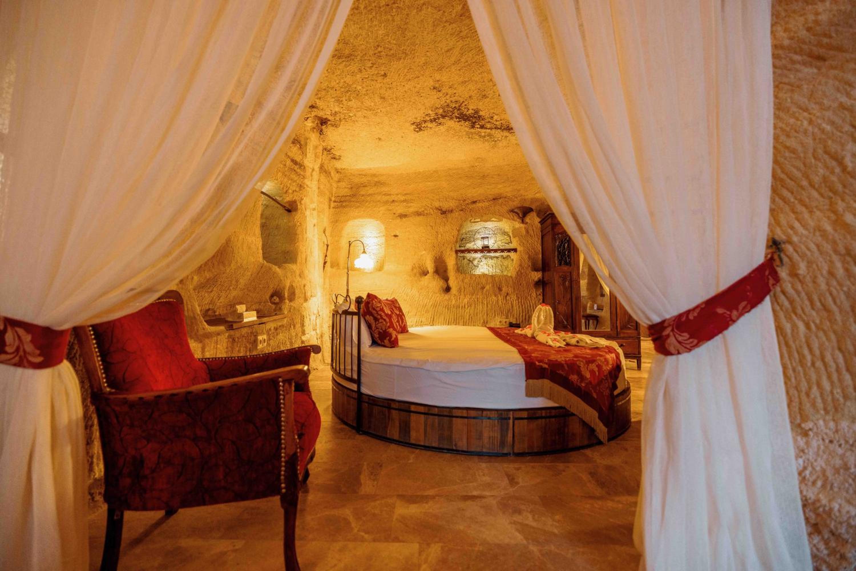 King Suite - Photo 8