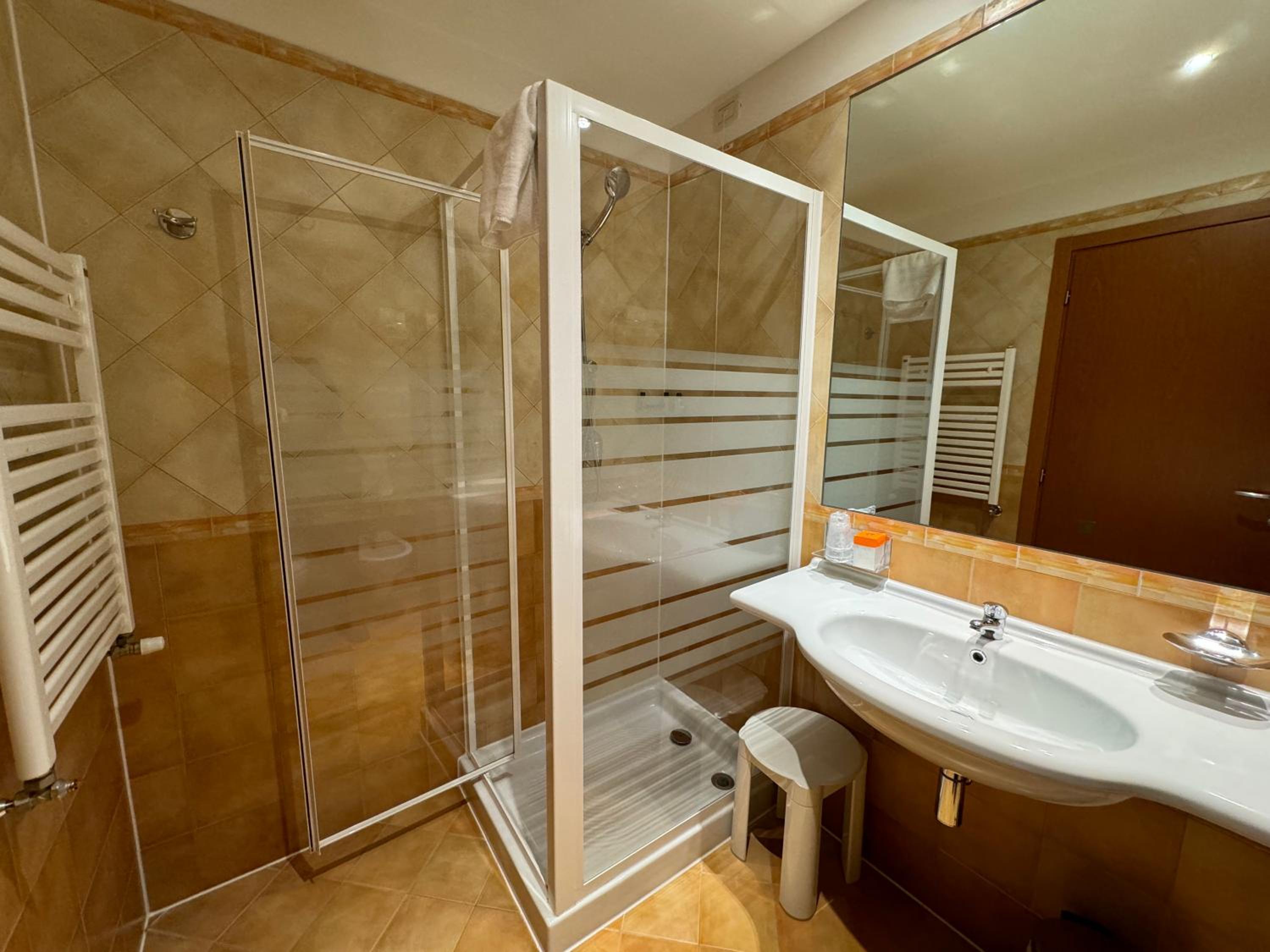 Triple Room - Photo 4