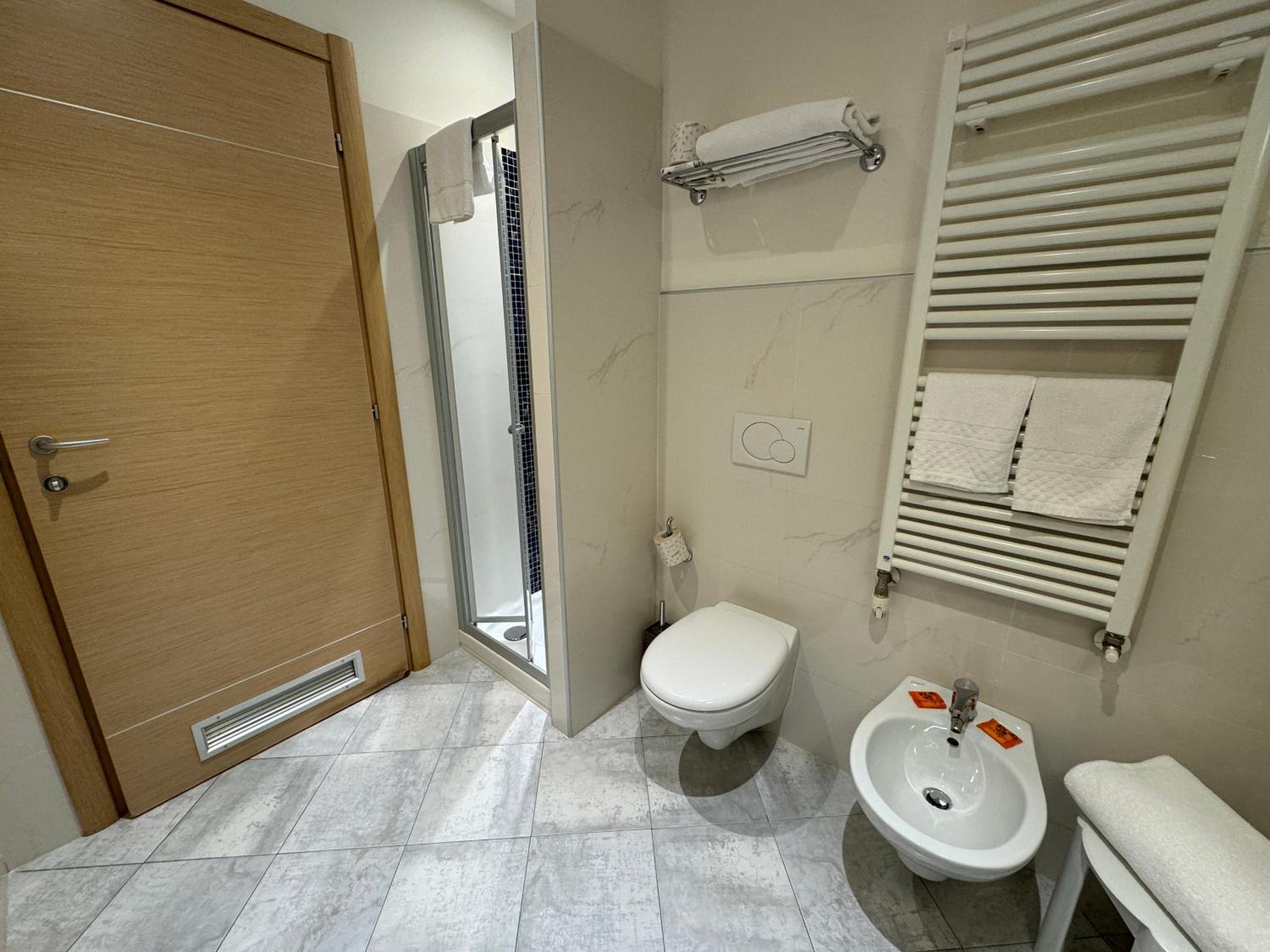 Junior Classic Suite - Photo 3