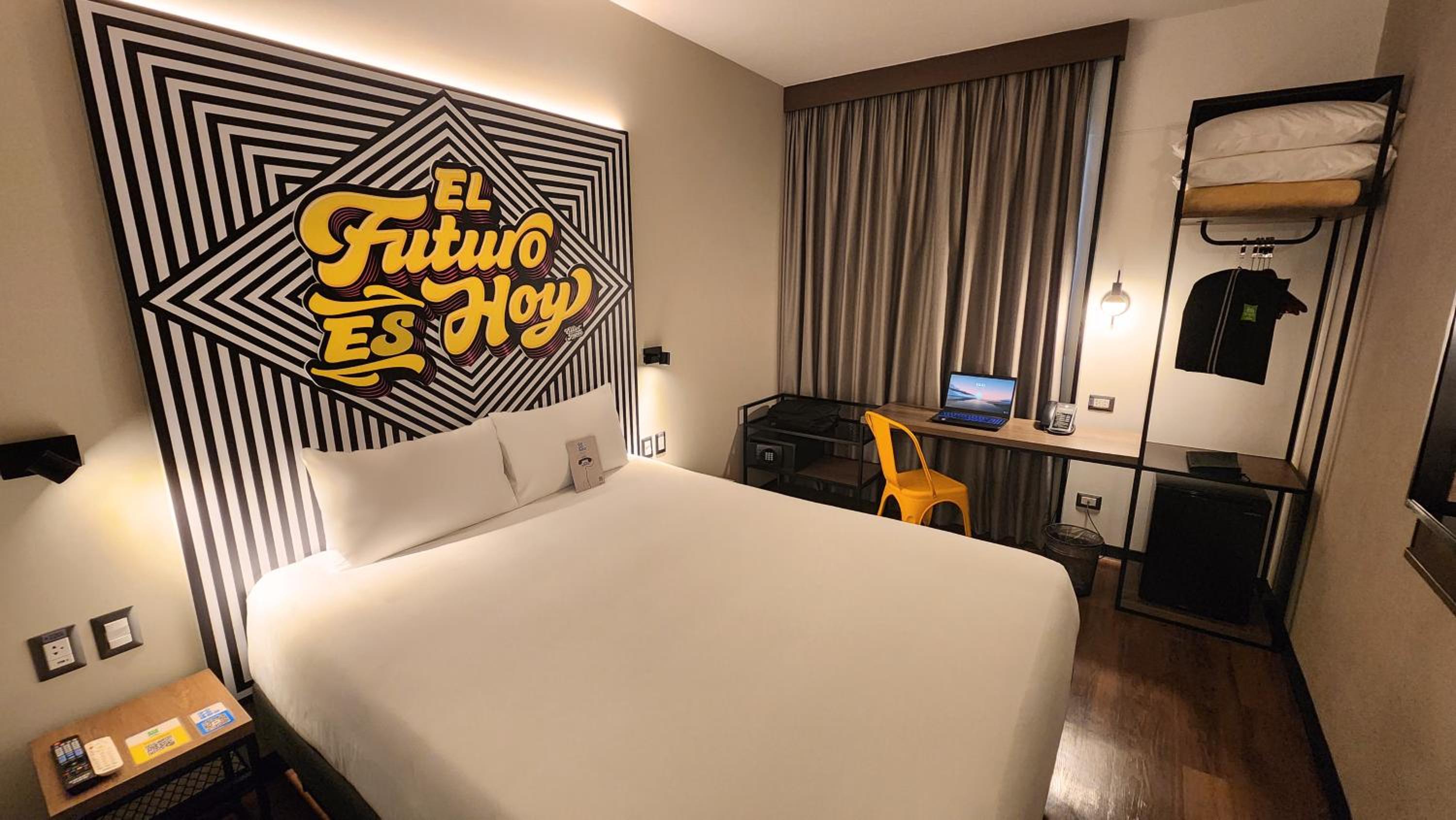 Standard Double Room - Photo 3