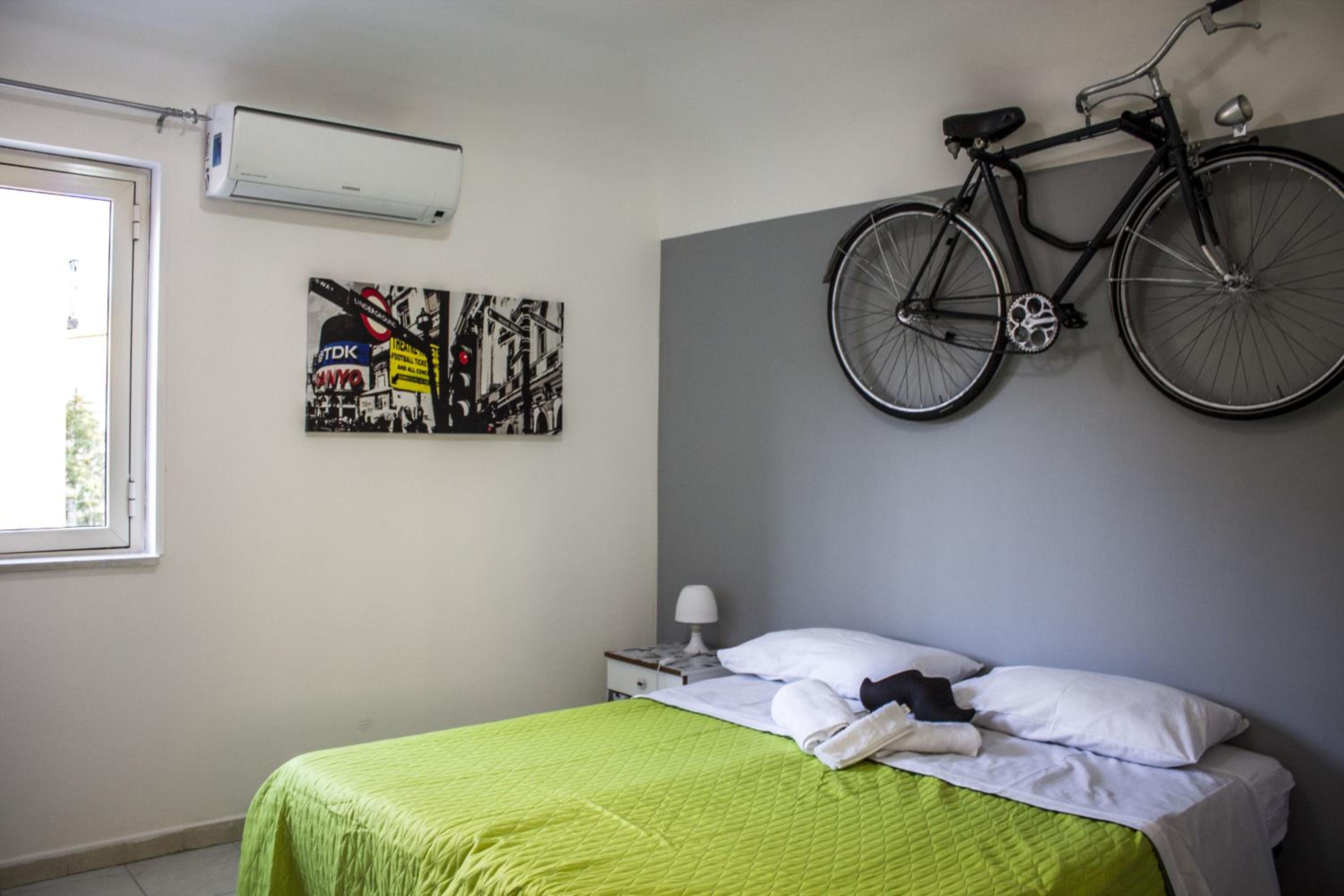 Double or Twin Room - Photo 2
