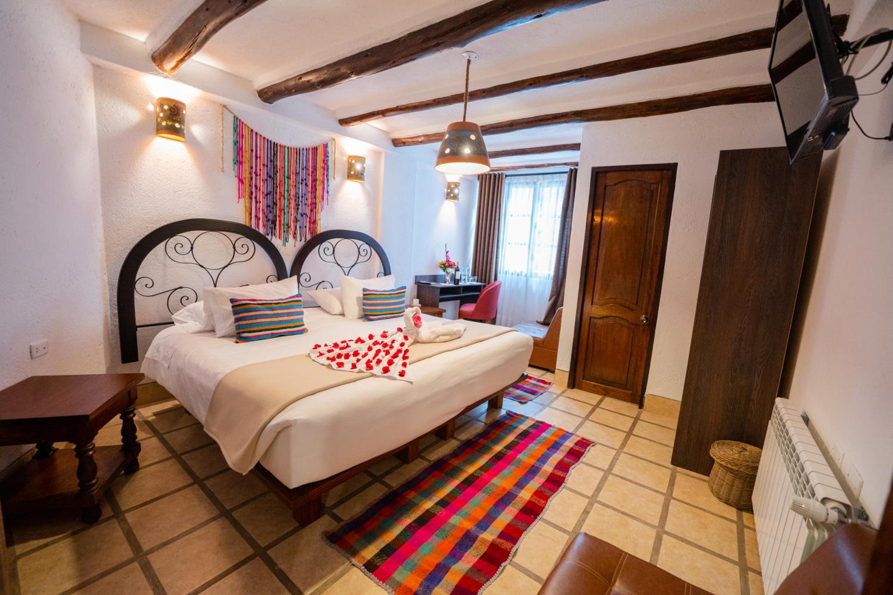 Suite with Mountain View photo 1