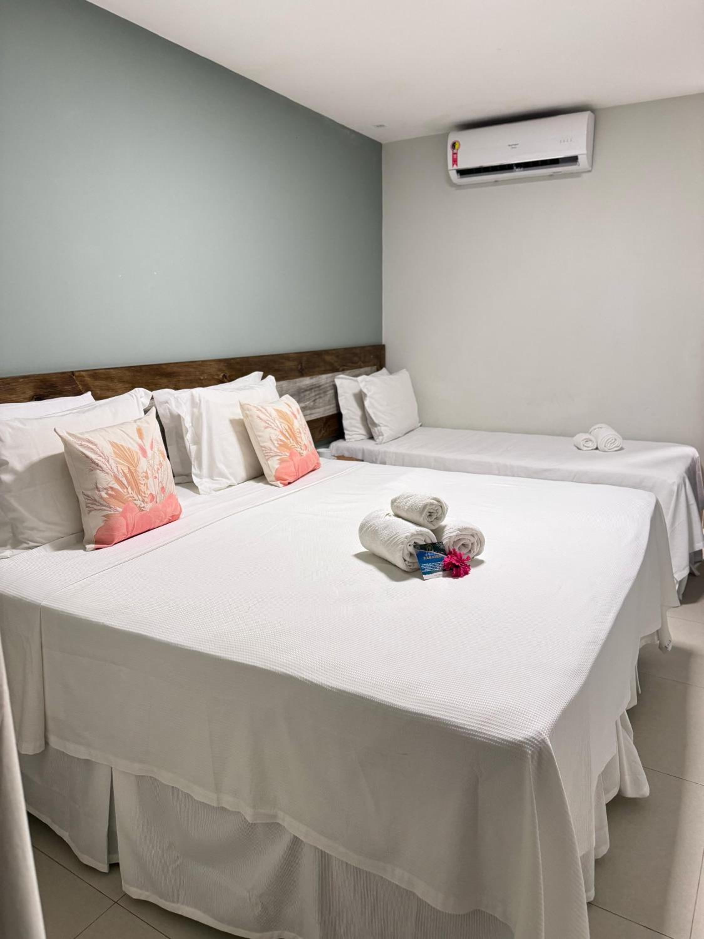 Triple Room with Balcony - Photo 2