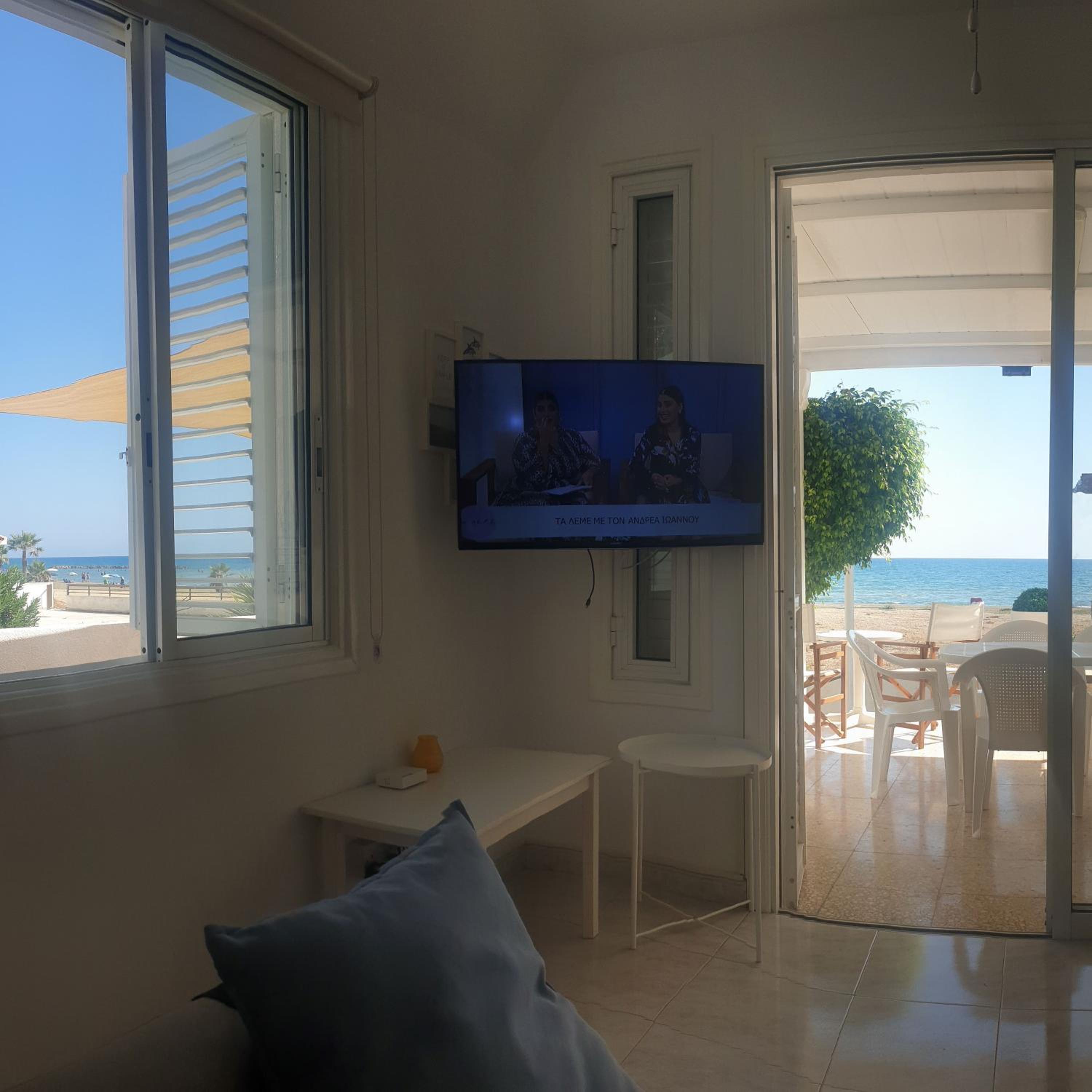 Villa - Beach Front photo 2