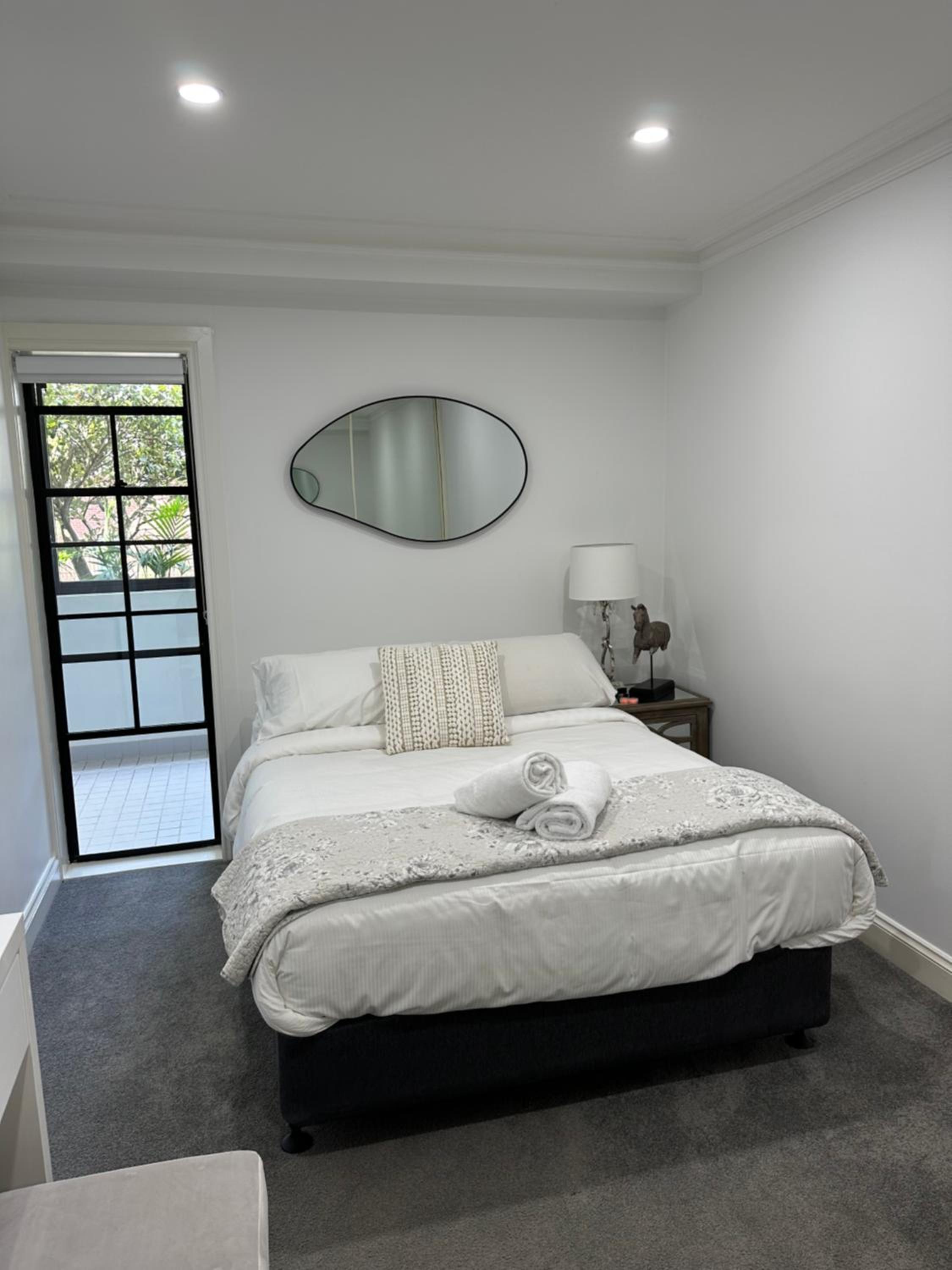 View St Apartment photo 2