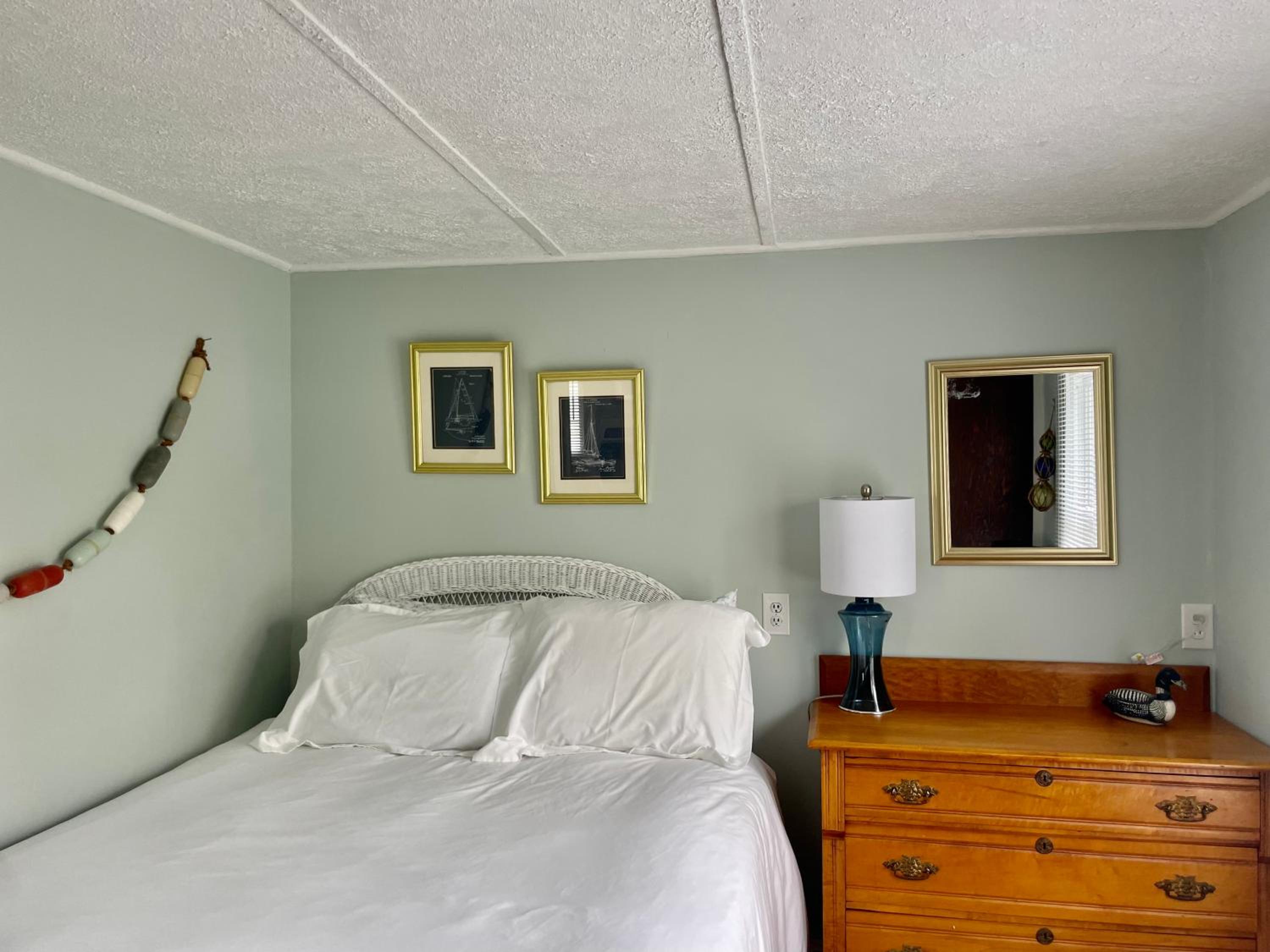 One-Bedroom House - Photo 5