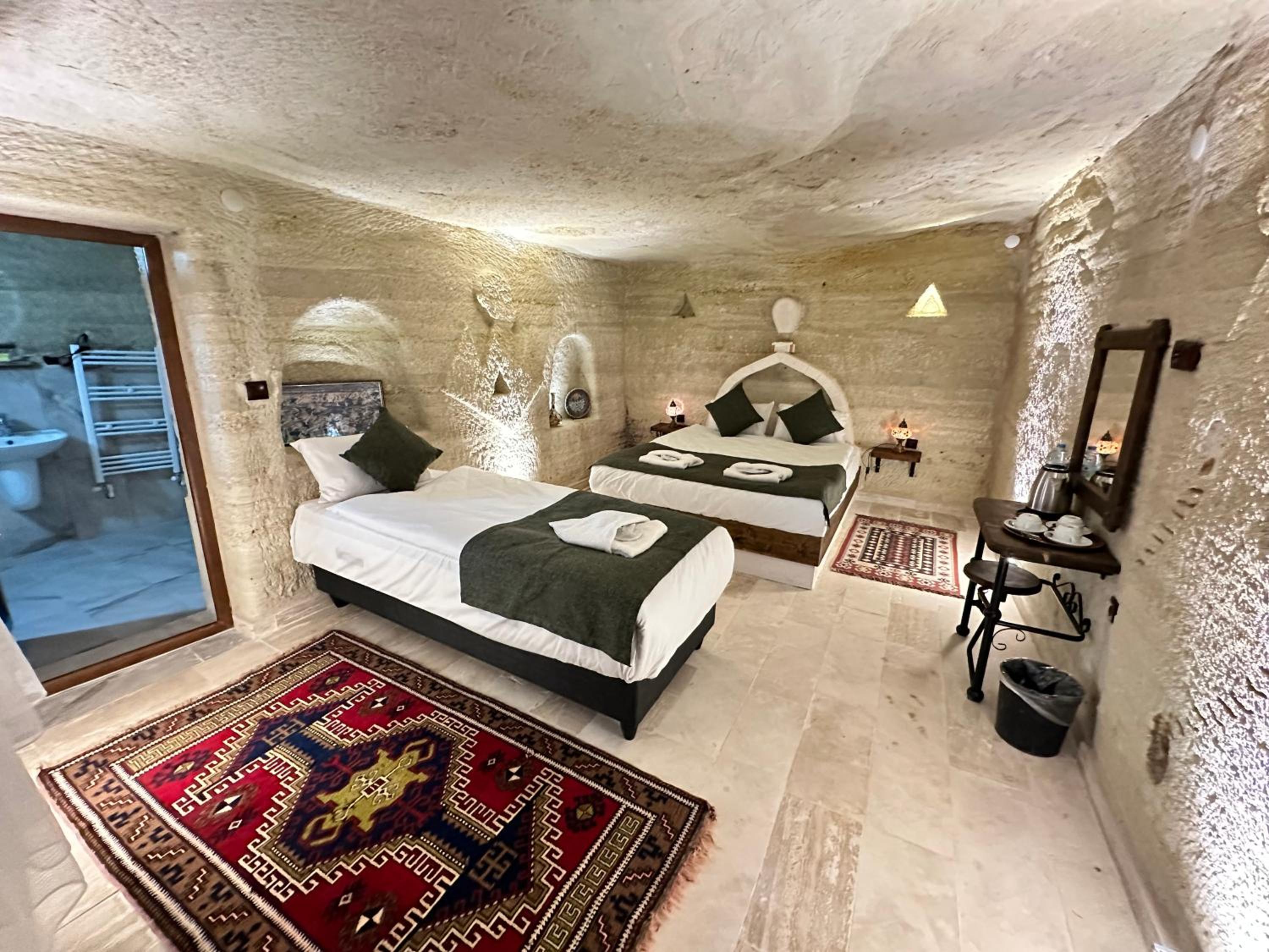 Triple Room - Photo 5
