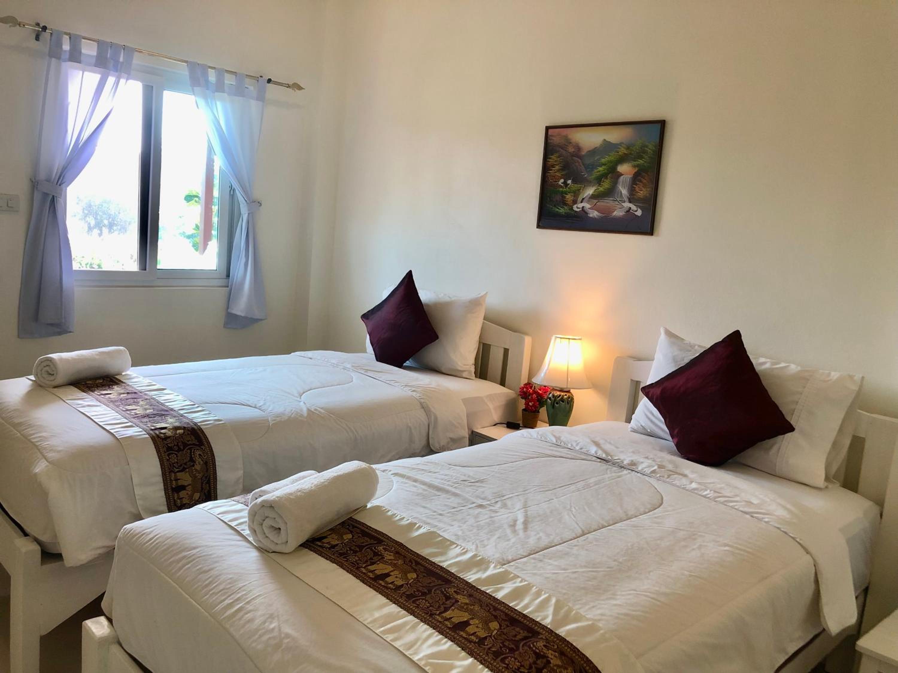 Twin Room with Garden View - Photo 14