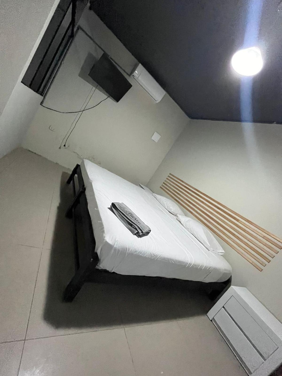 One-Bedroom House photo 3