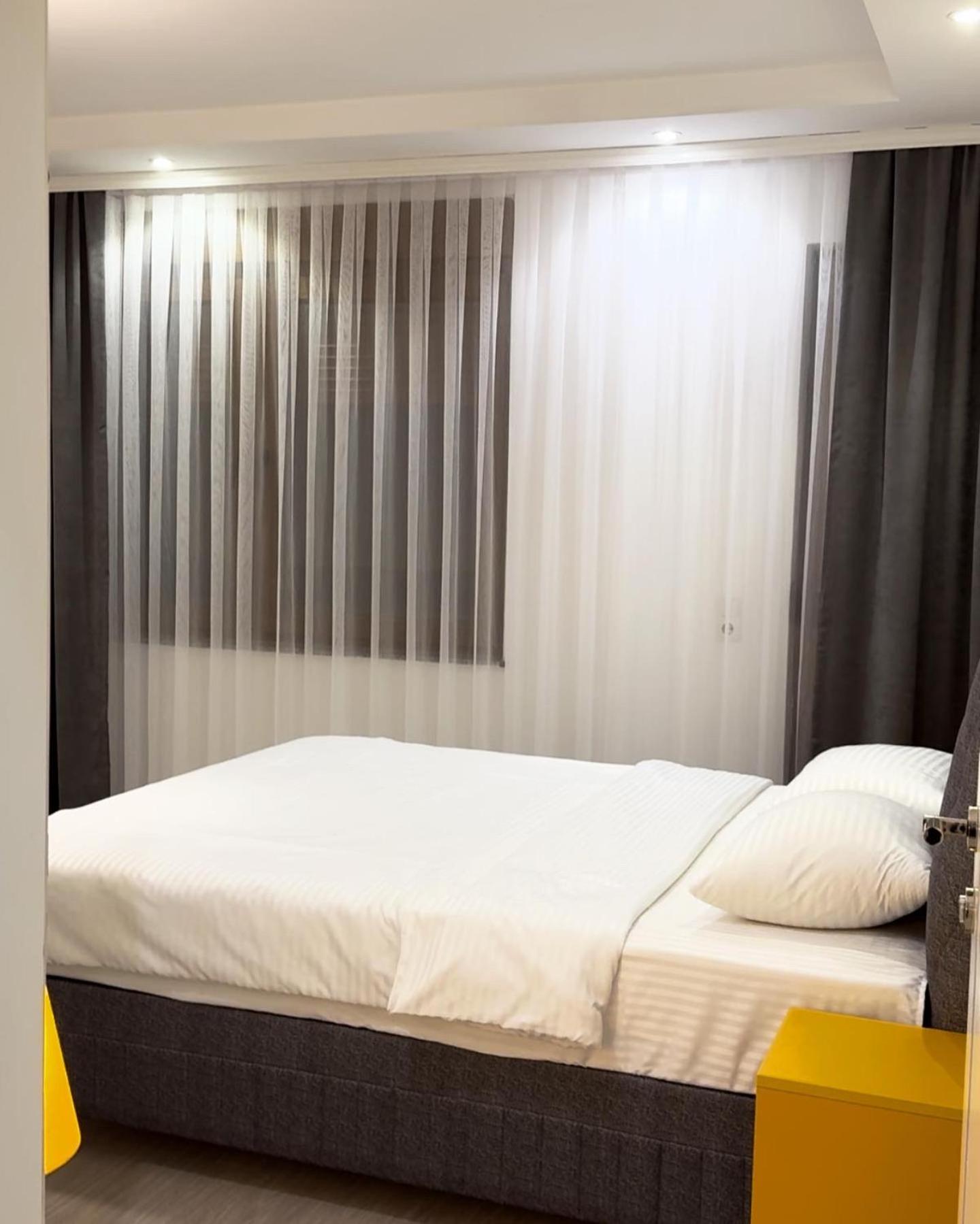Economy Triple Room with Shared Bathroom