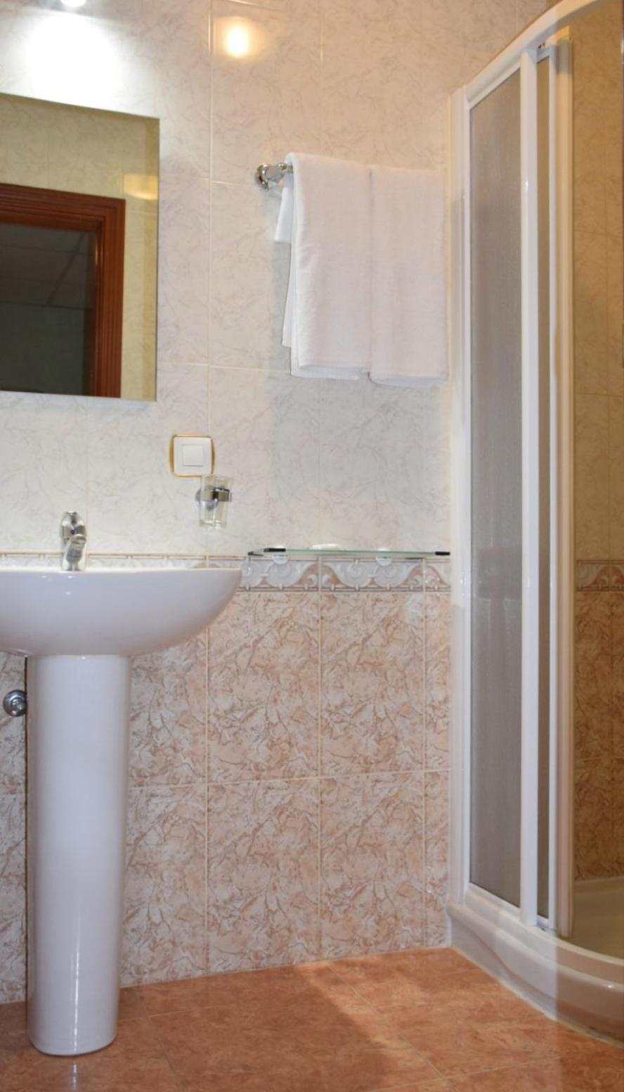 Single Room photo 2