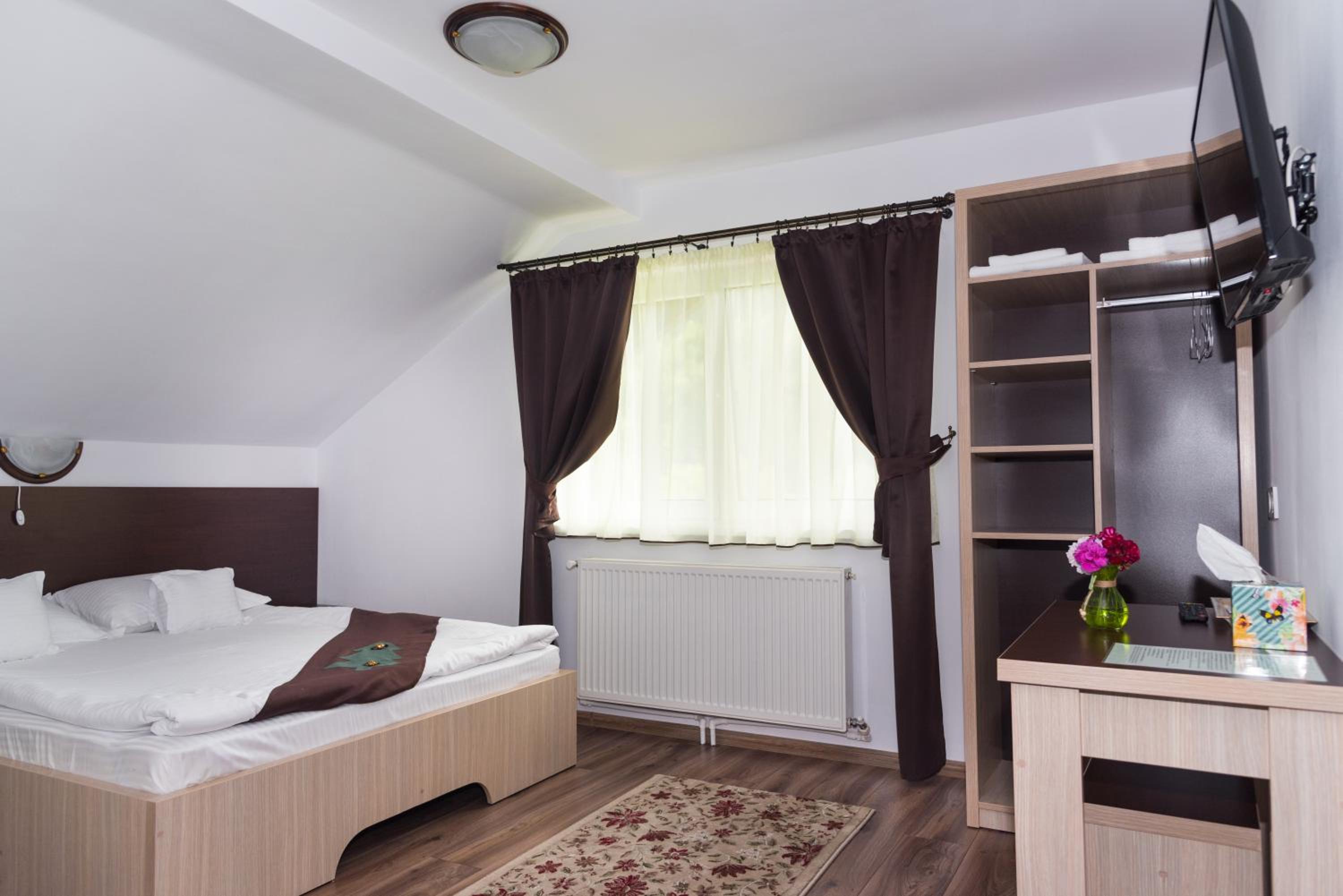 Double Room with Mountain View photo 1