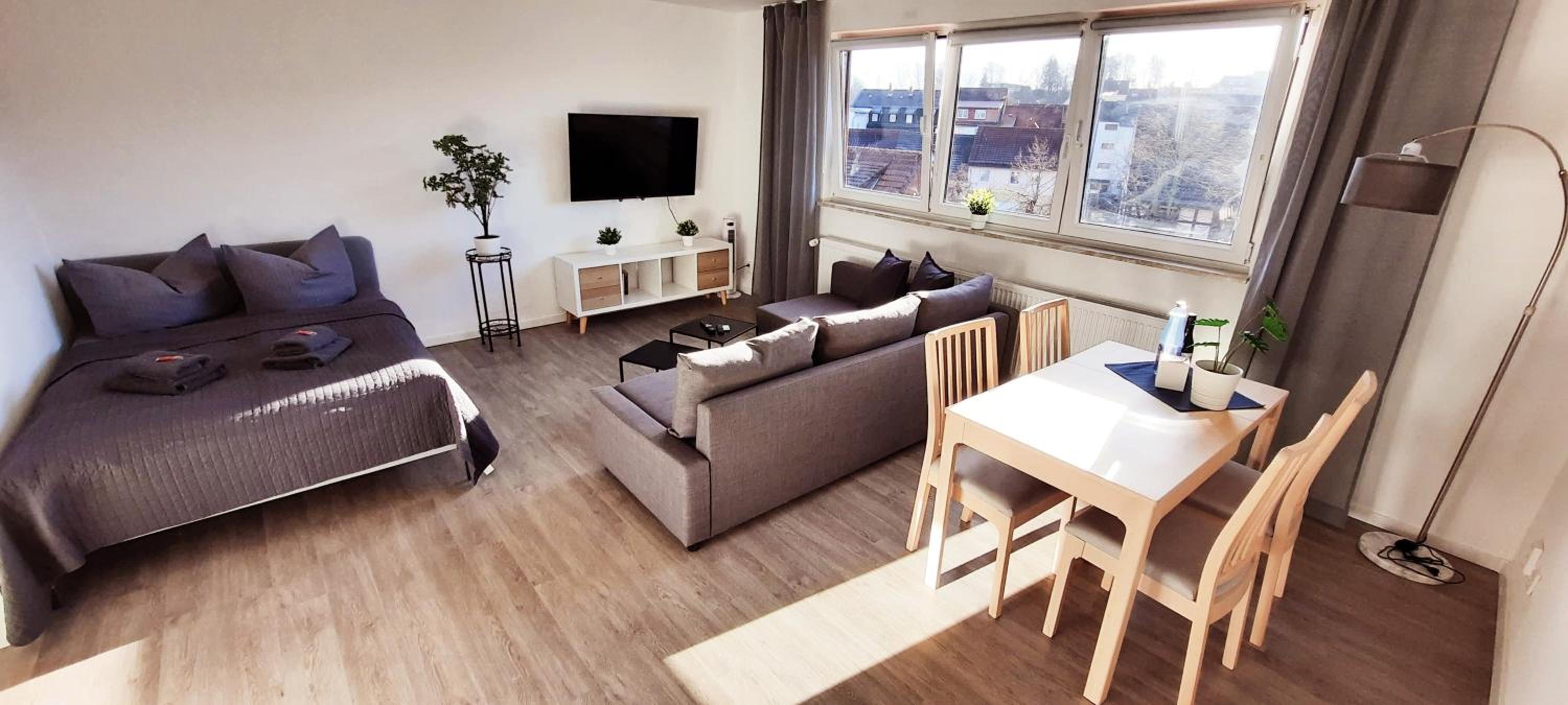 One-Bedroom Apartment