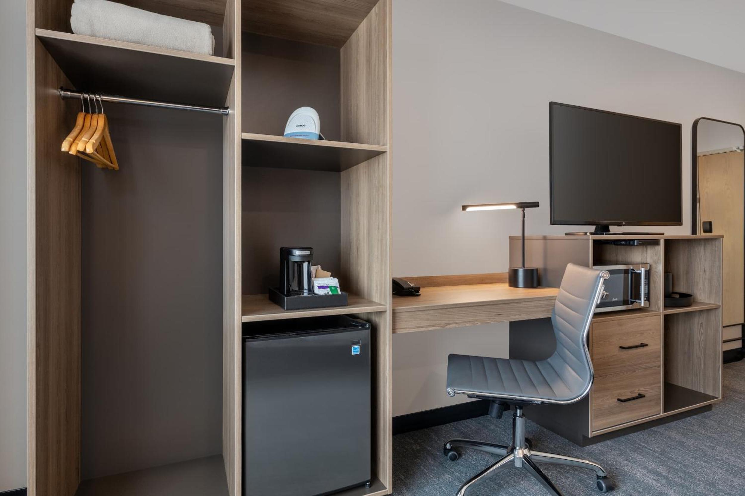 Large Single Room photo 3