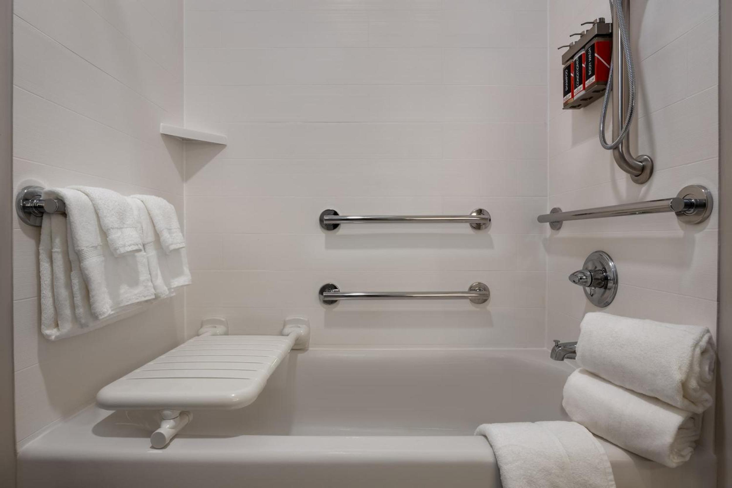 Double Room - Disability Access photo 2