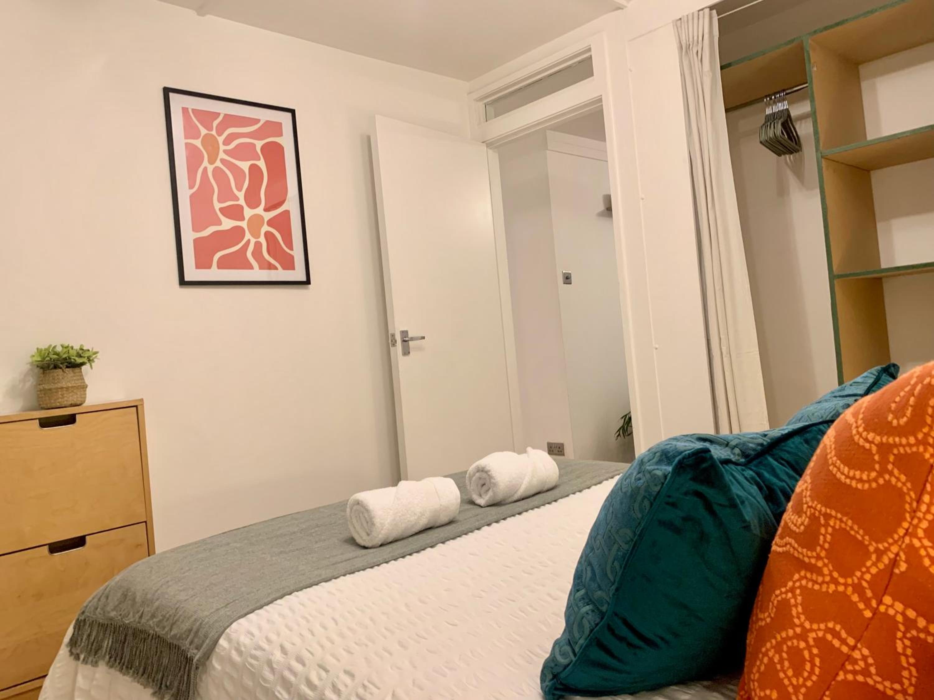 Two-Bedroom Apartment photo 2