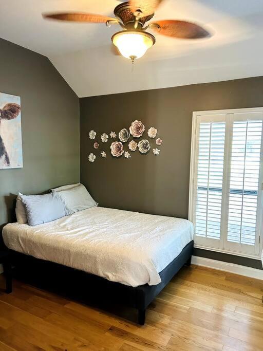Four-Bedroom House photo 1