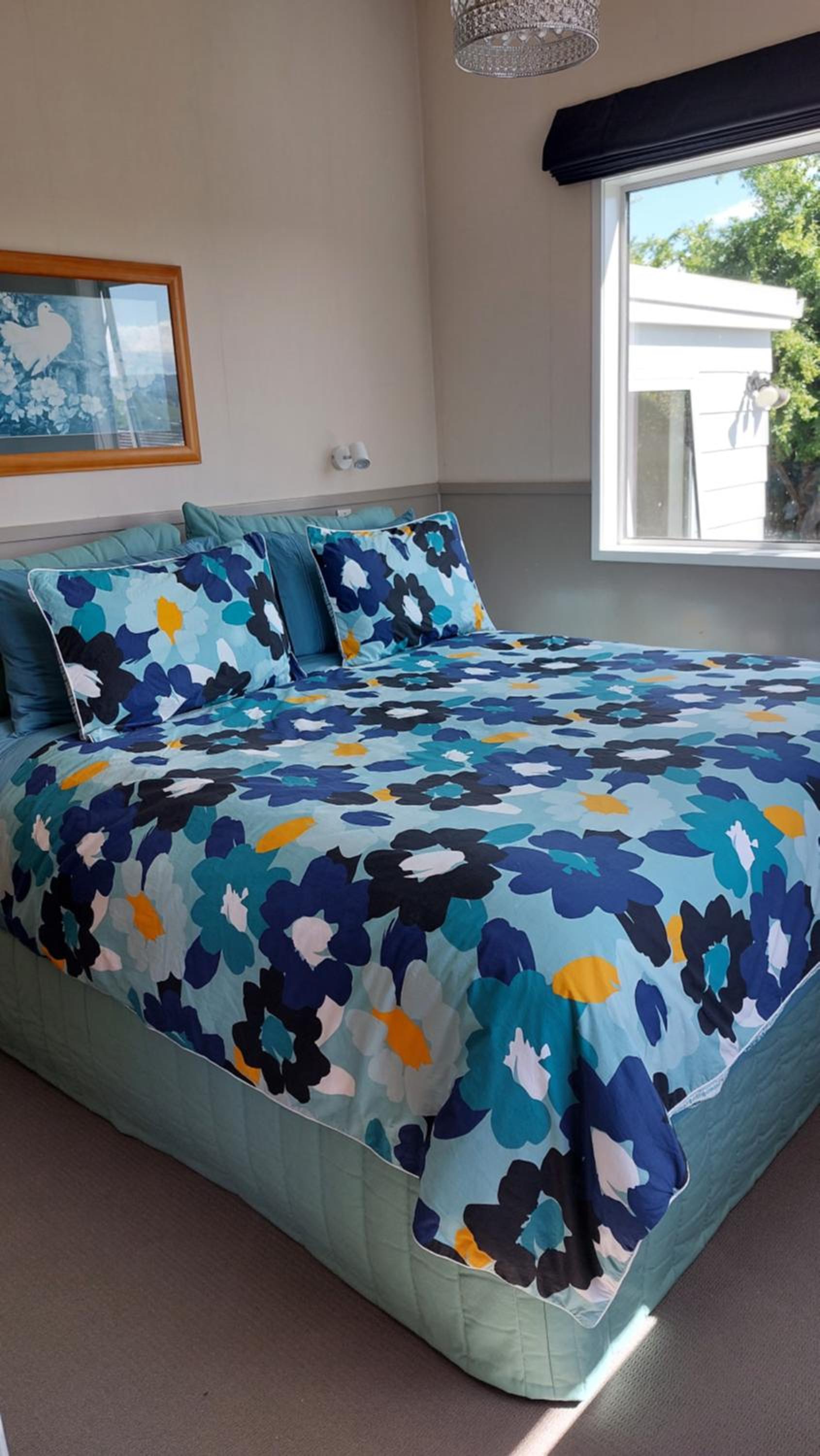Deluxe King Room photo 1