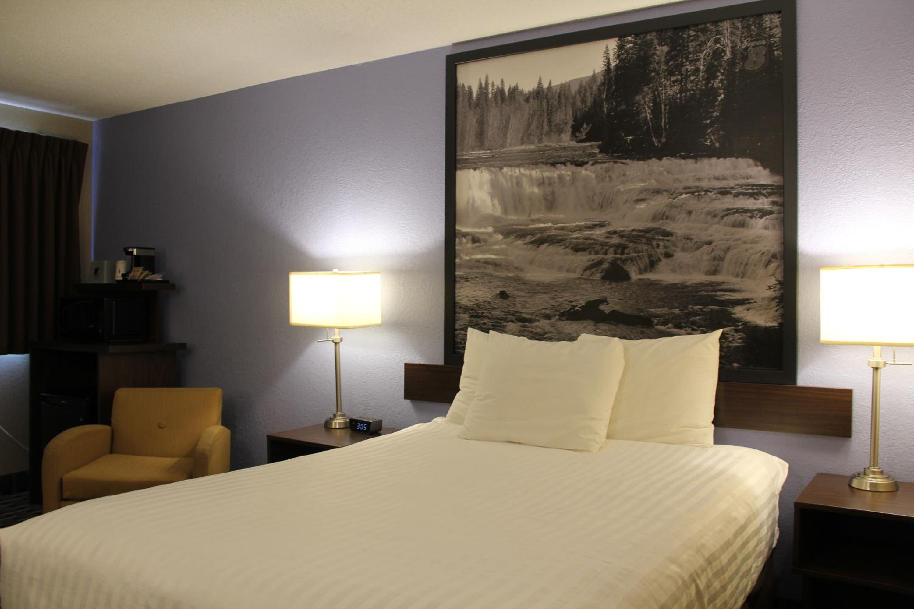 Queen Room - Disability Access/Non-Smoking - Photo 6