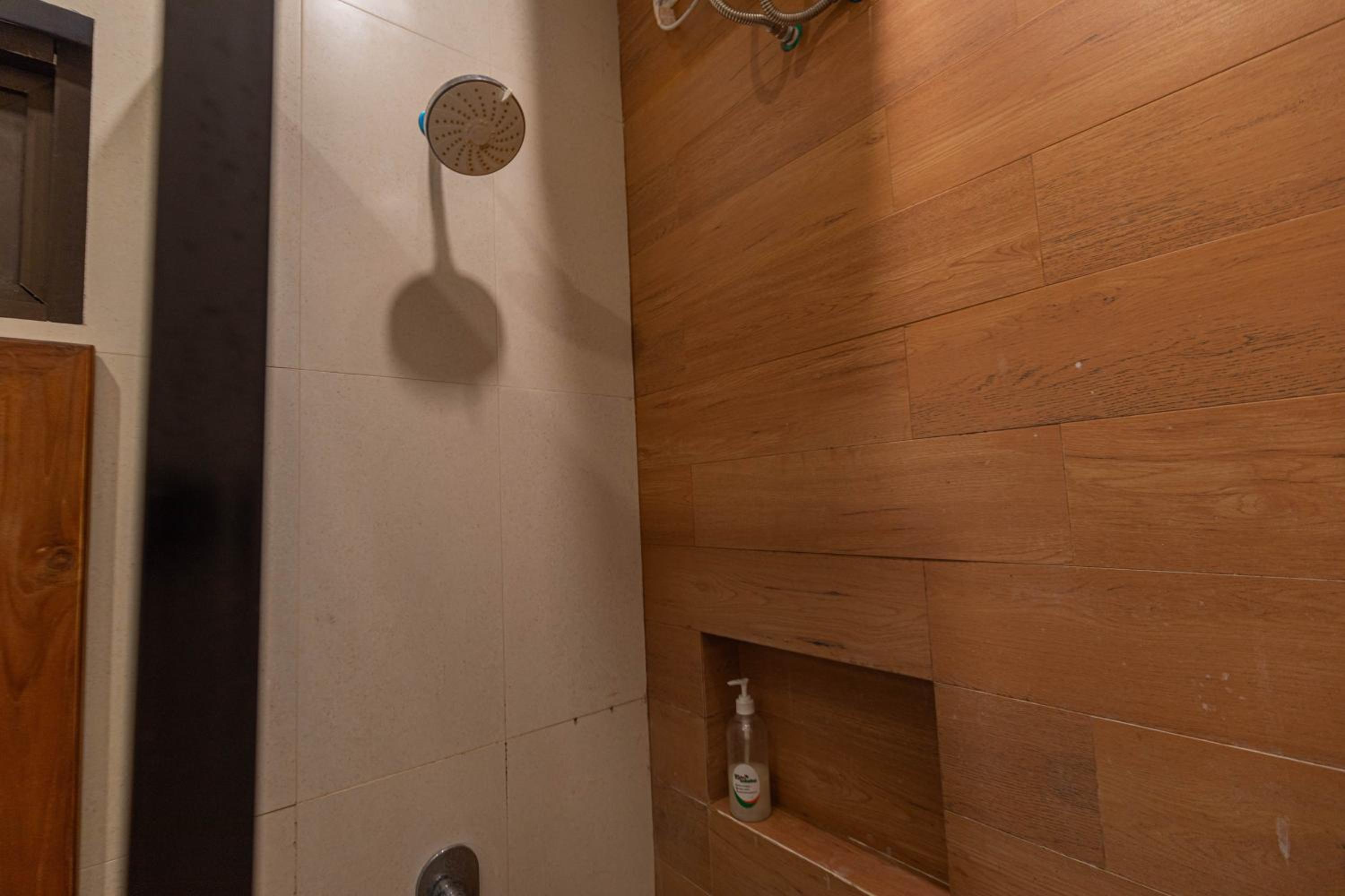 Superior Double or Twin Room - Photo 8