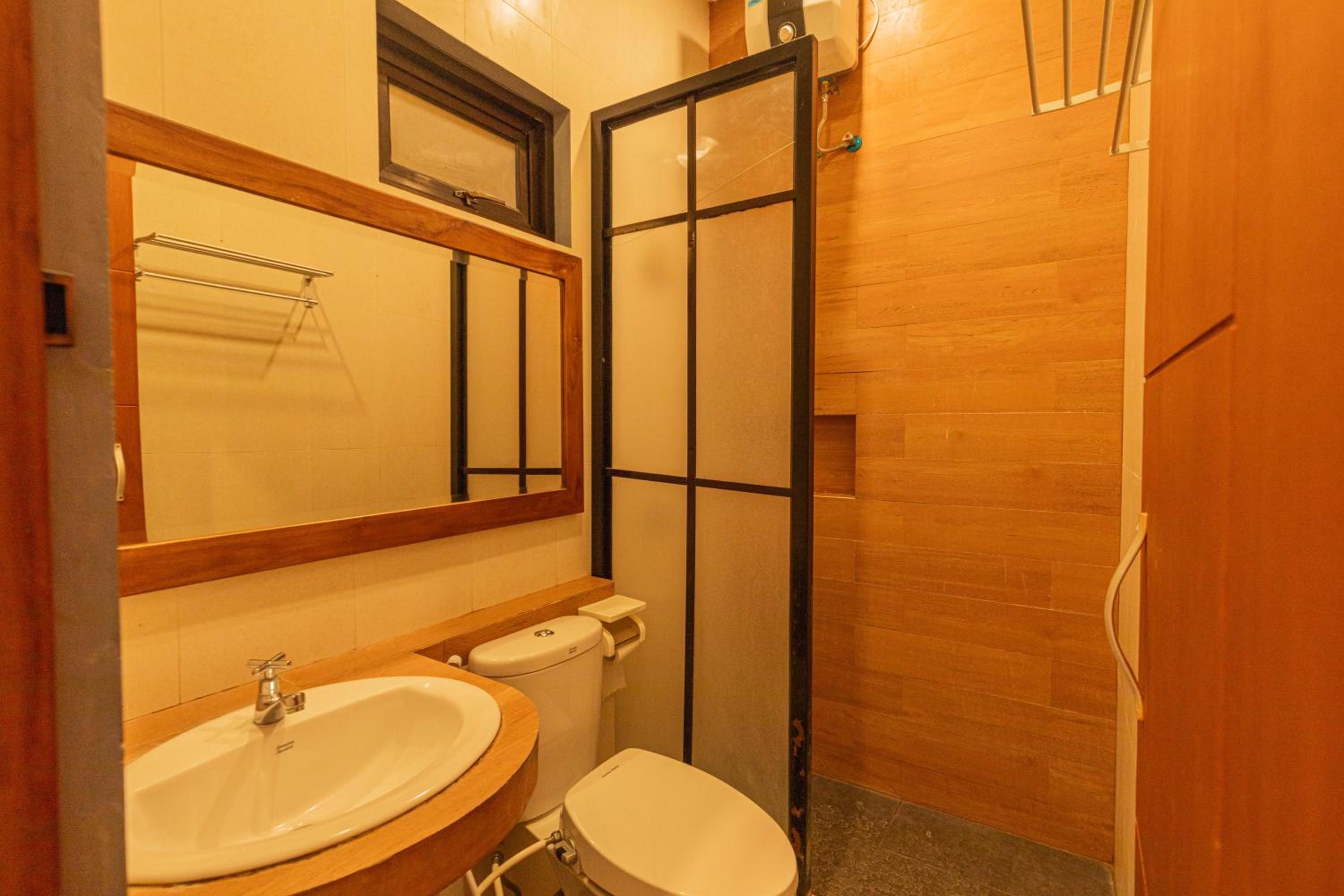 Superior Double or Twin Room - Photo 9