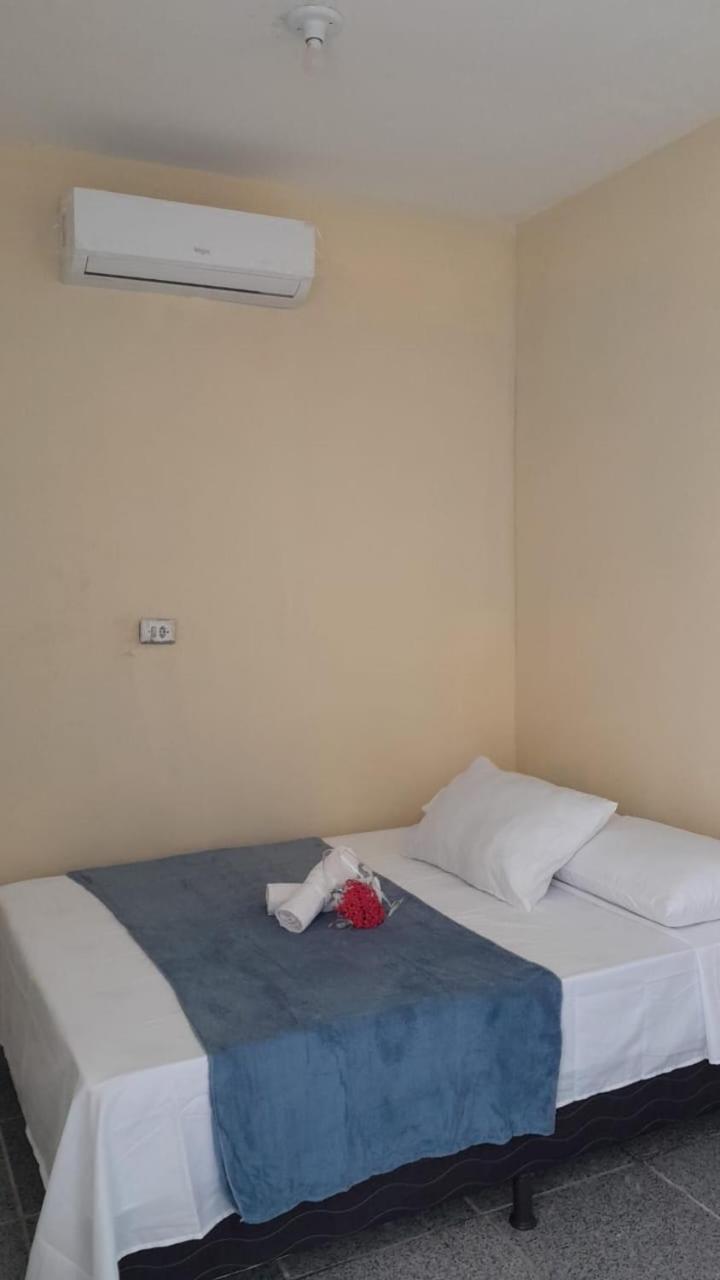 One-Bedroom House photo 1