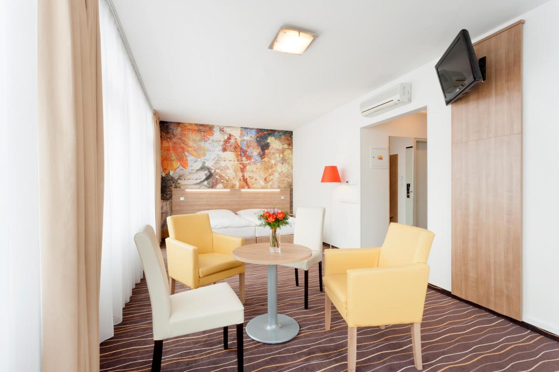 Executive Suite