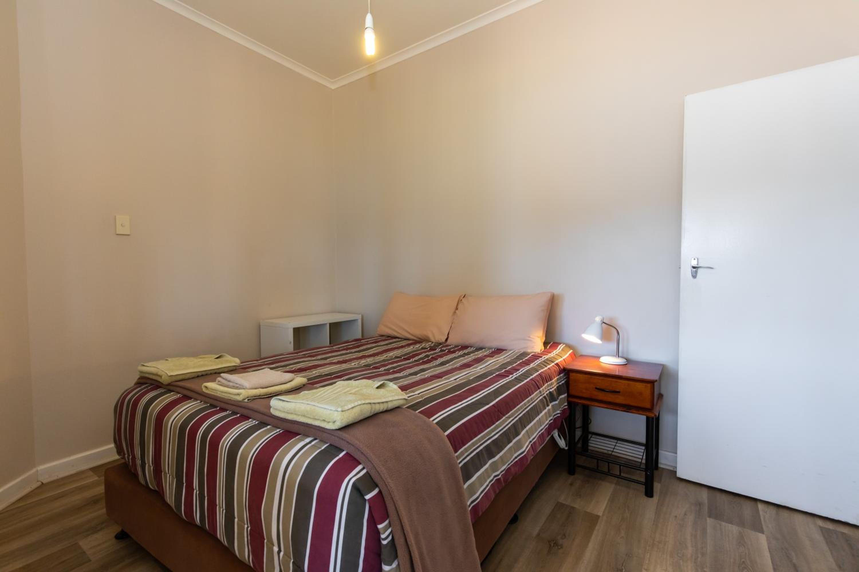 Two-Bedroom Apartment - Photo 21