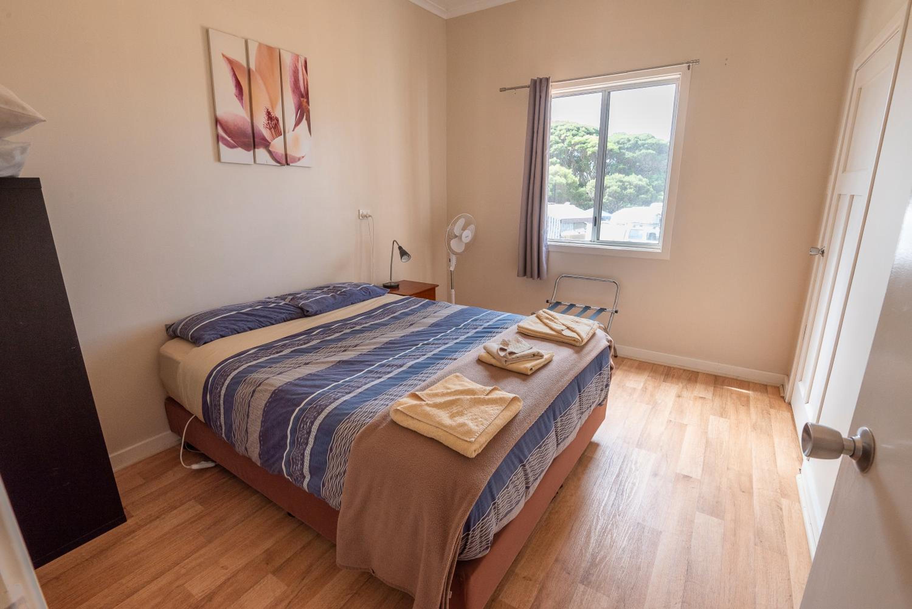 Three-Bedroom Apartment - Photo 20