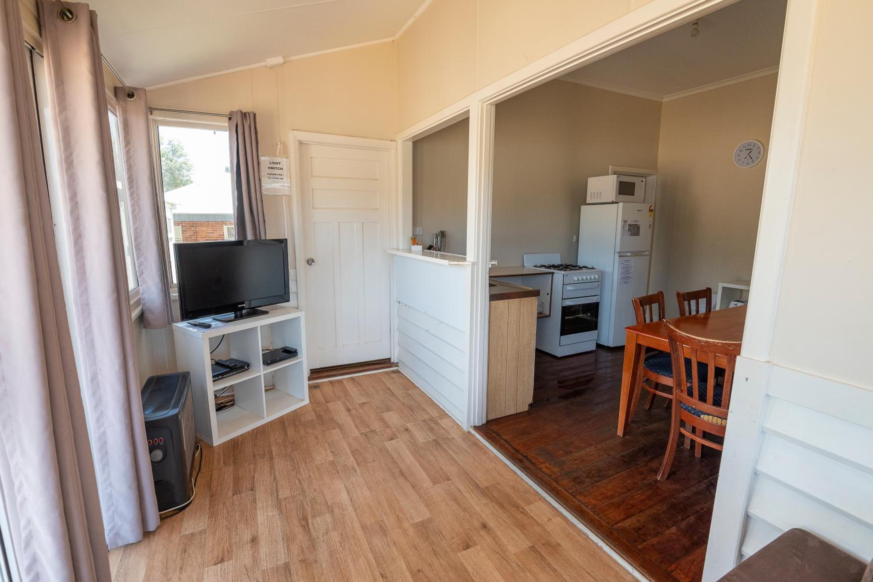 Three-Bedroom Apartment - Photo 14