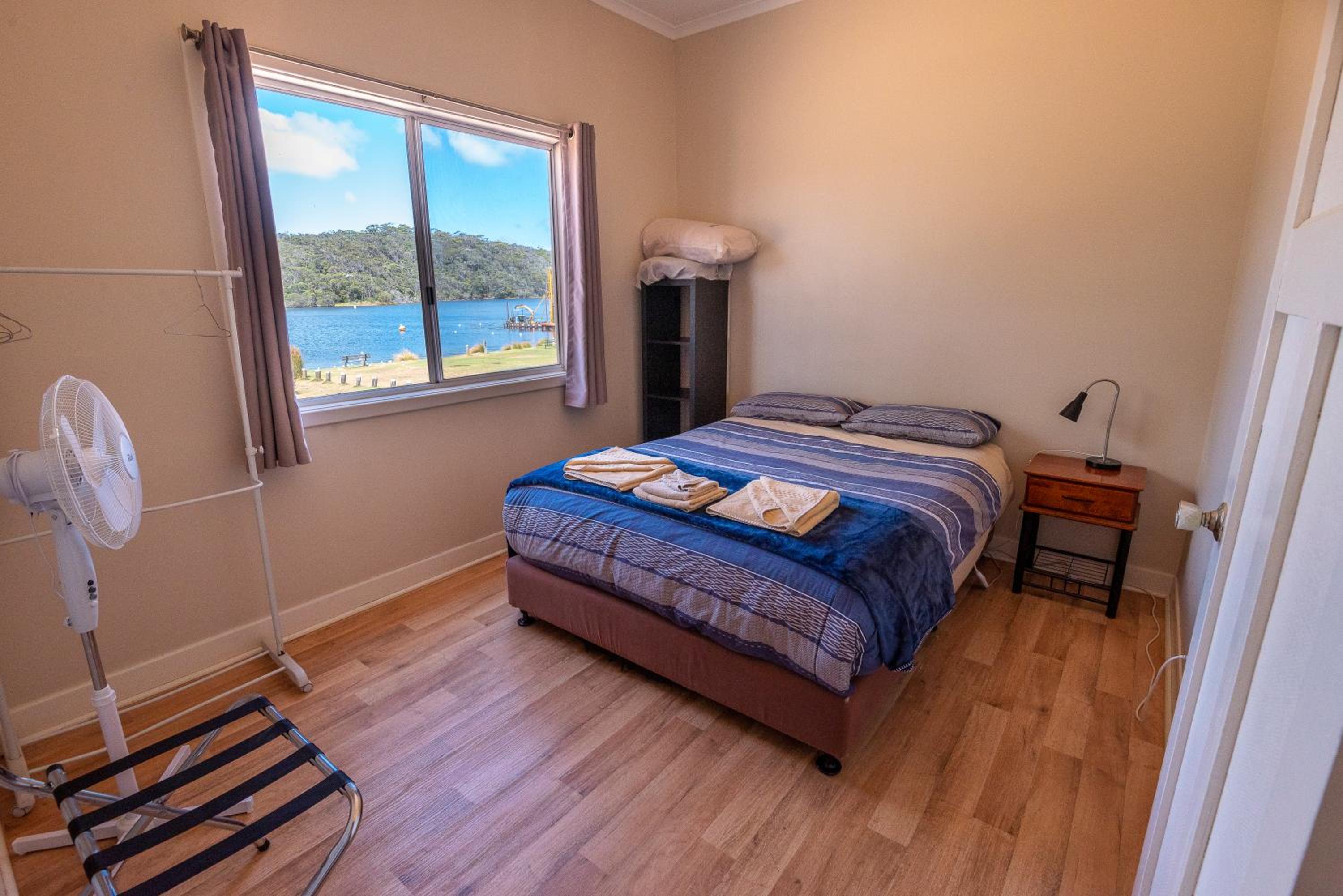 Three-Bedroom Apartment - Photo 12