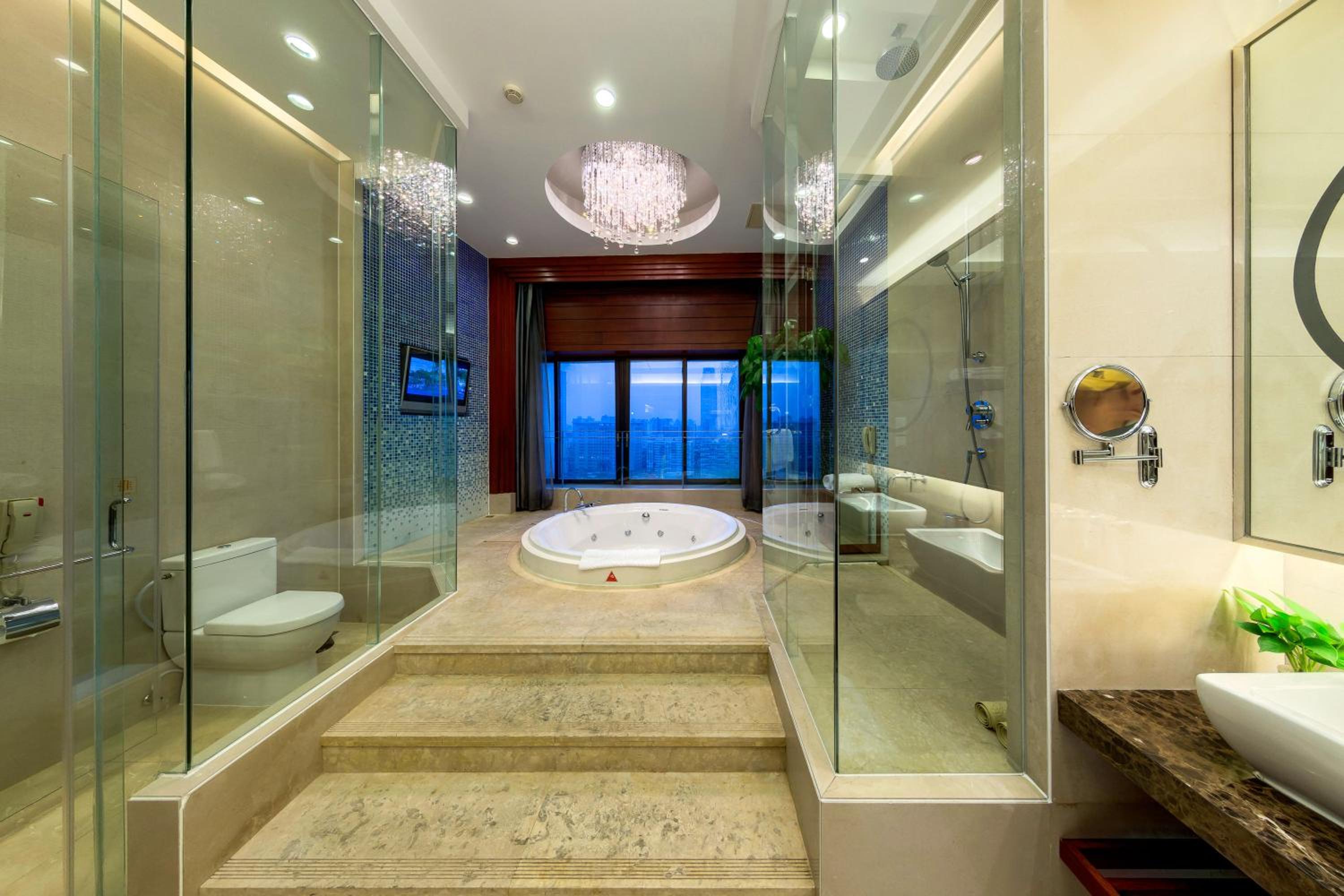 Ocean Superior Business suite room photo 3