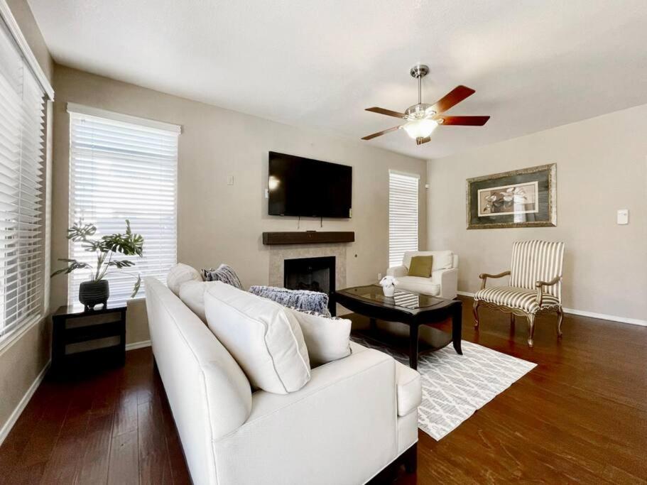 Four-Bedroom House photo 1