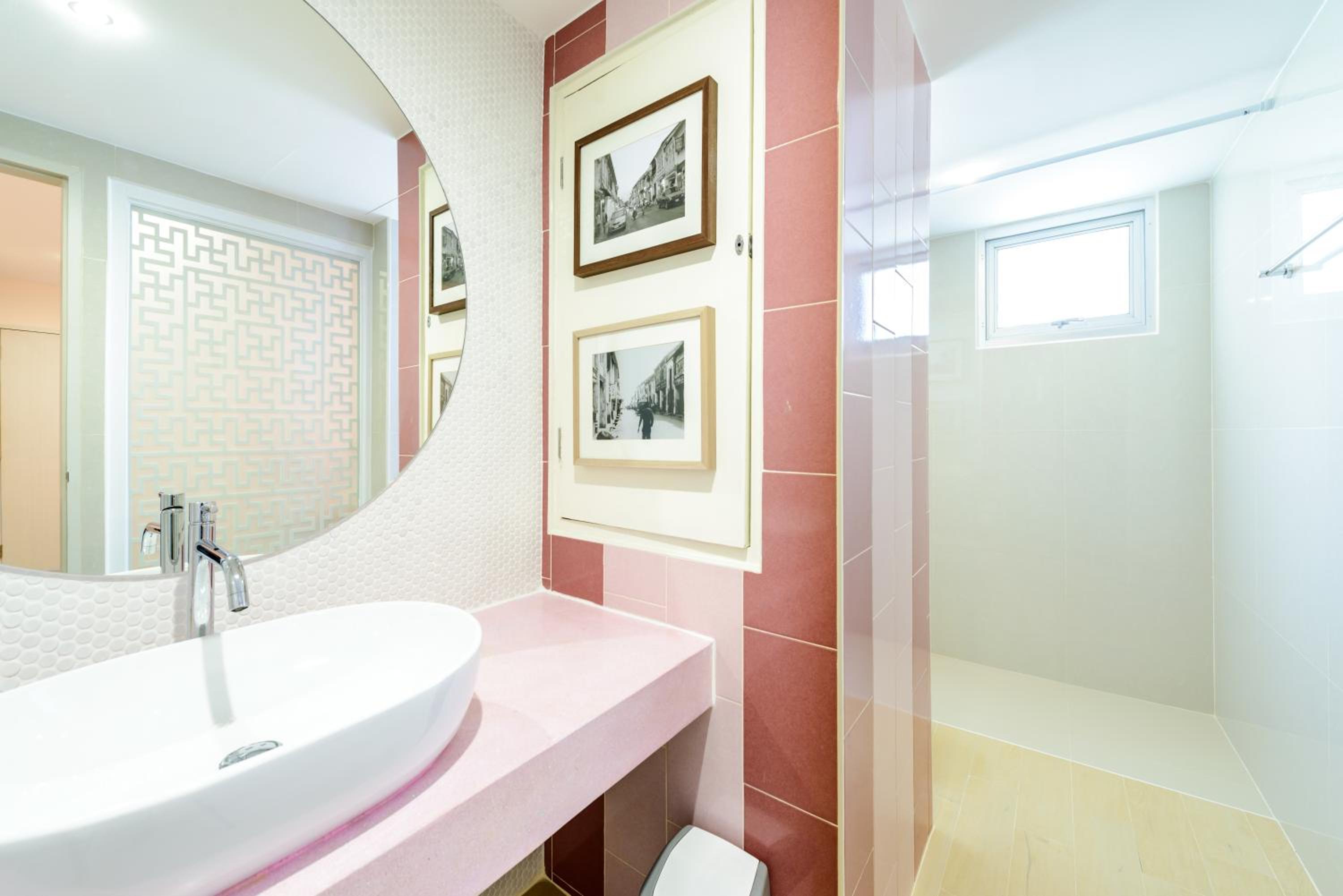 Deluxe Twin Room - Photo 8