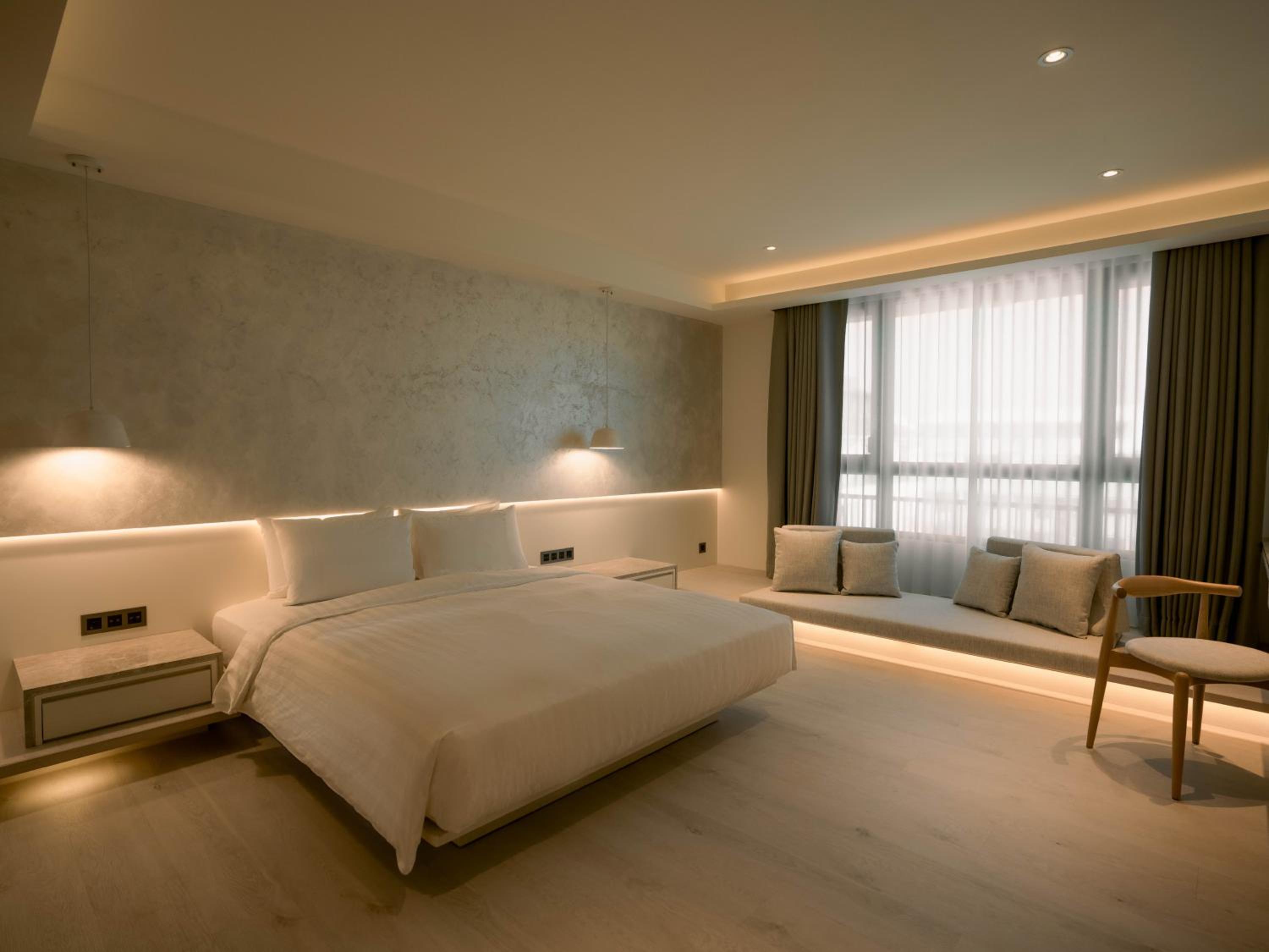 Deluxe Double Room photo 2