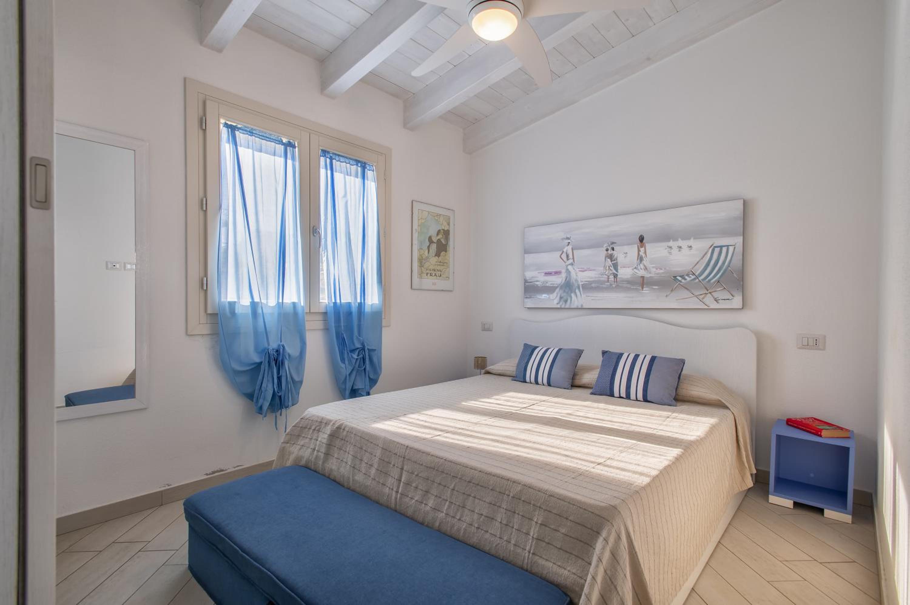 One-Bedroom House photo 1