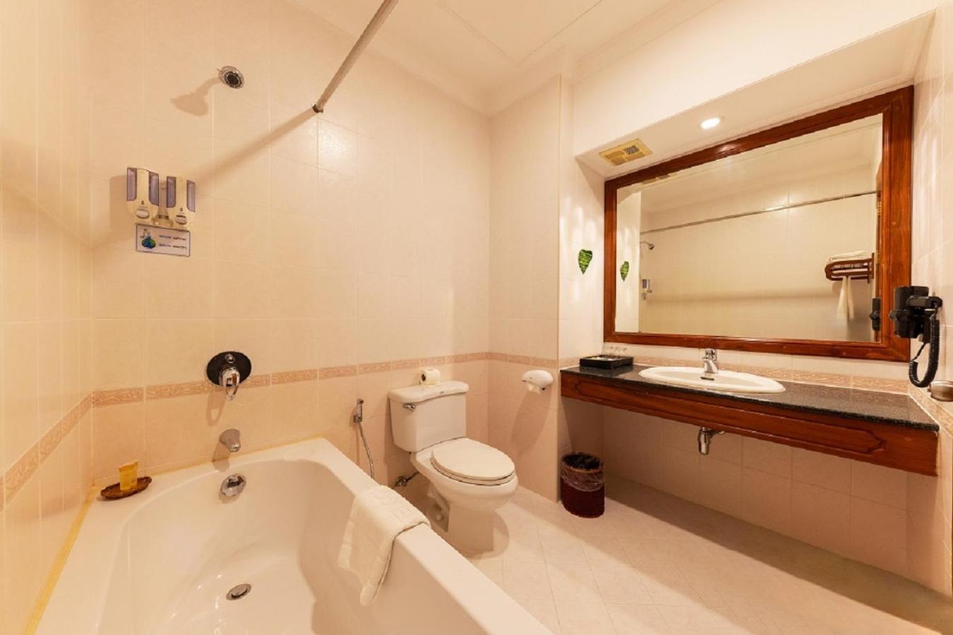 Deluxe Double Room - Photo 5