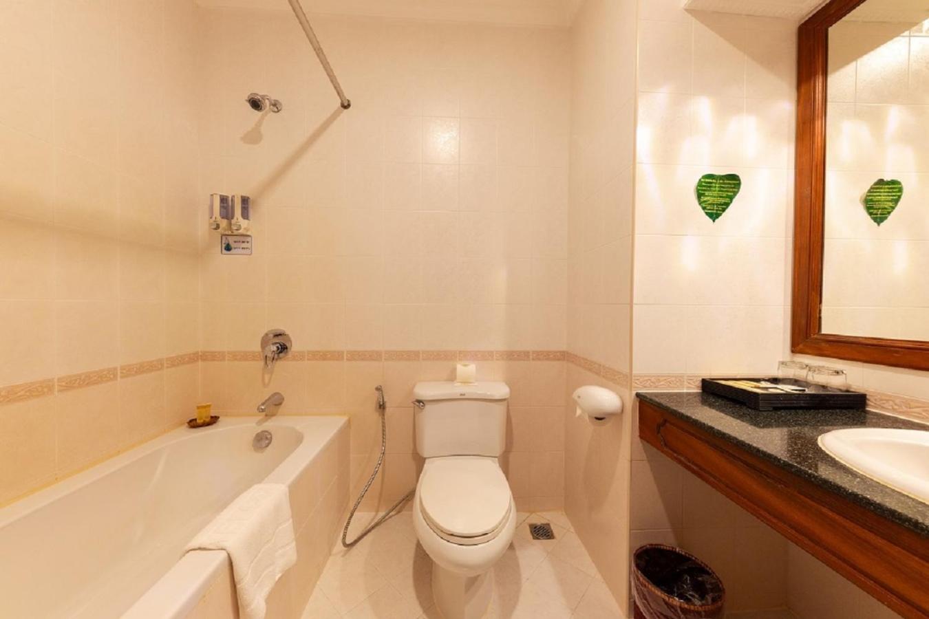 Deluxe Double Room - Photo 7
